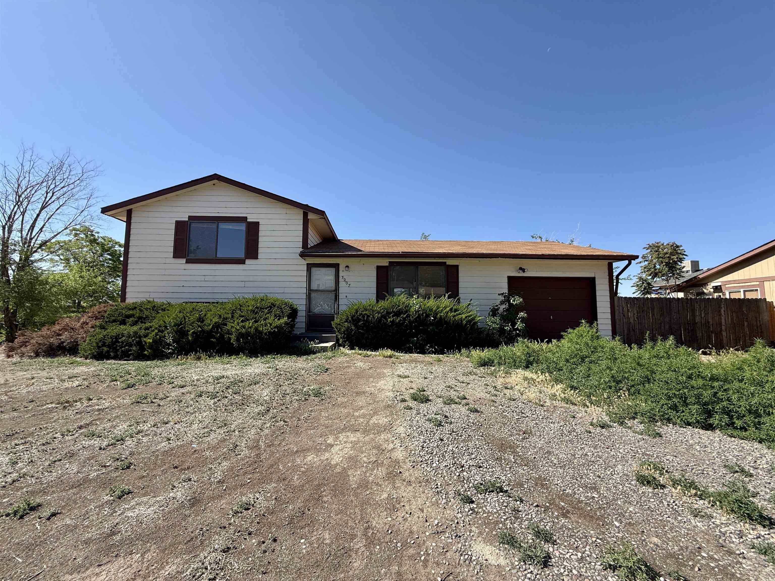 3207 Mesa Avenue Property Photo