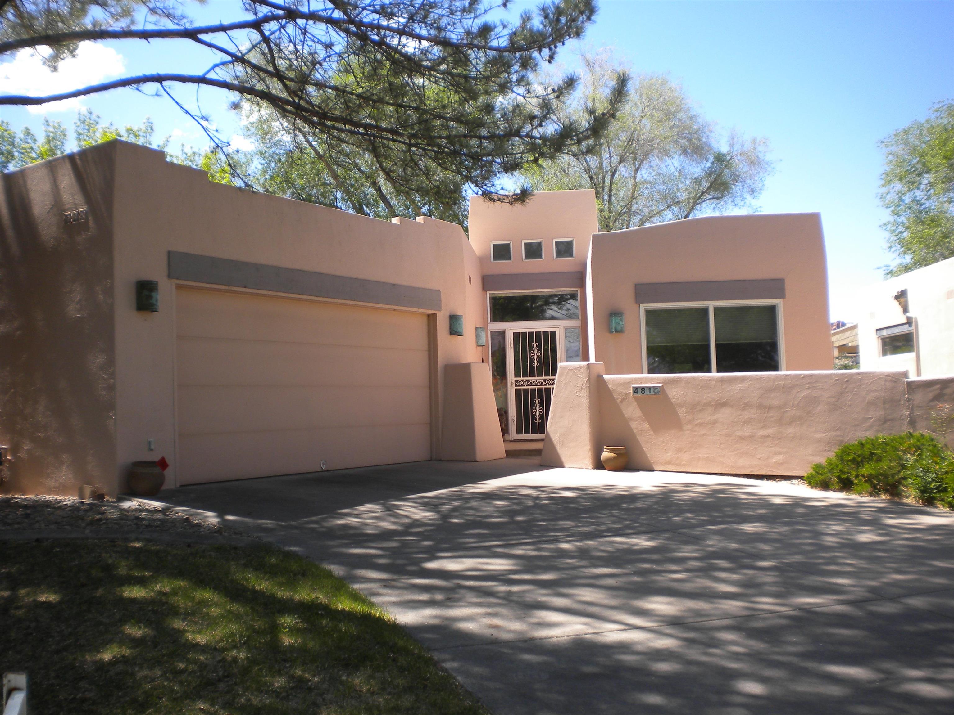 481 Seasons Court Property Photo 1