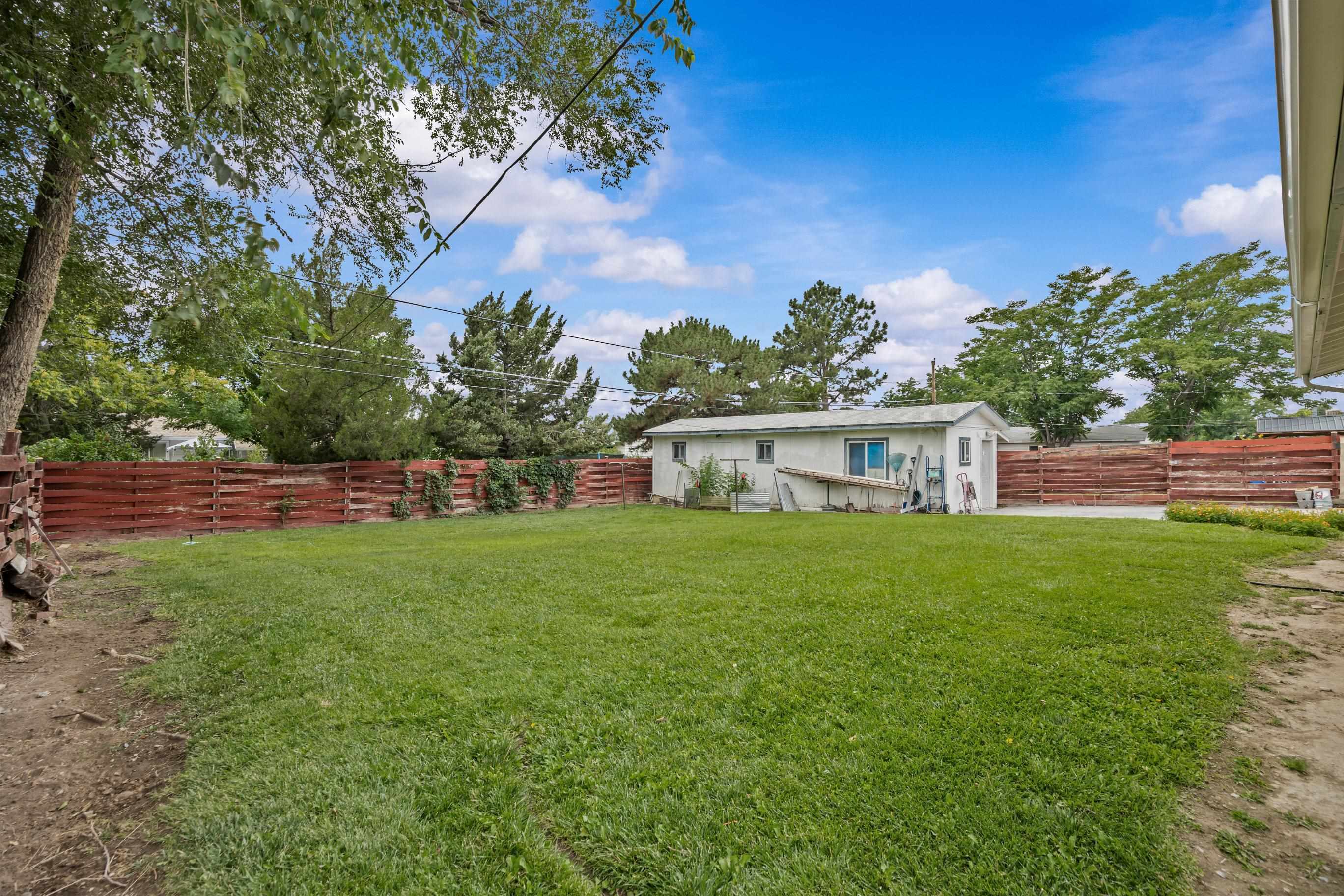 139 Independent Avenue Property Photo 5