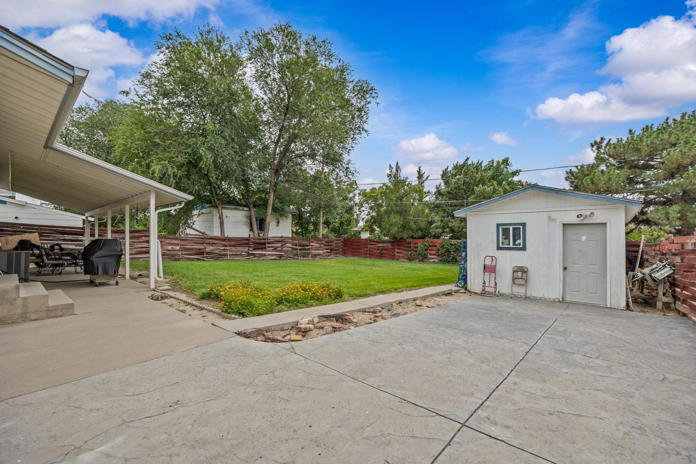 139 Independent Avenue Property Photo 6