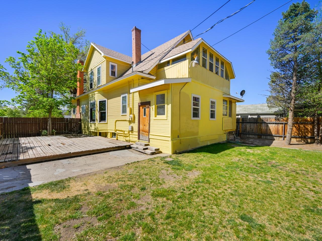 1360 Grand Avenue Property Photo 5