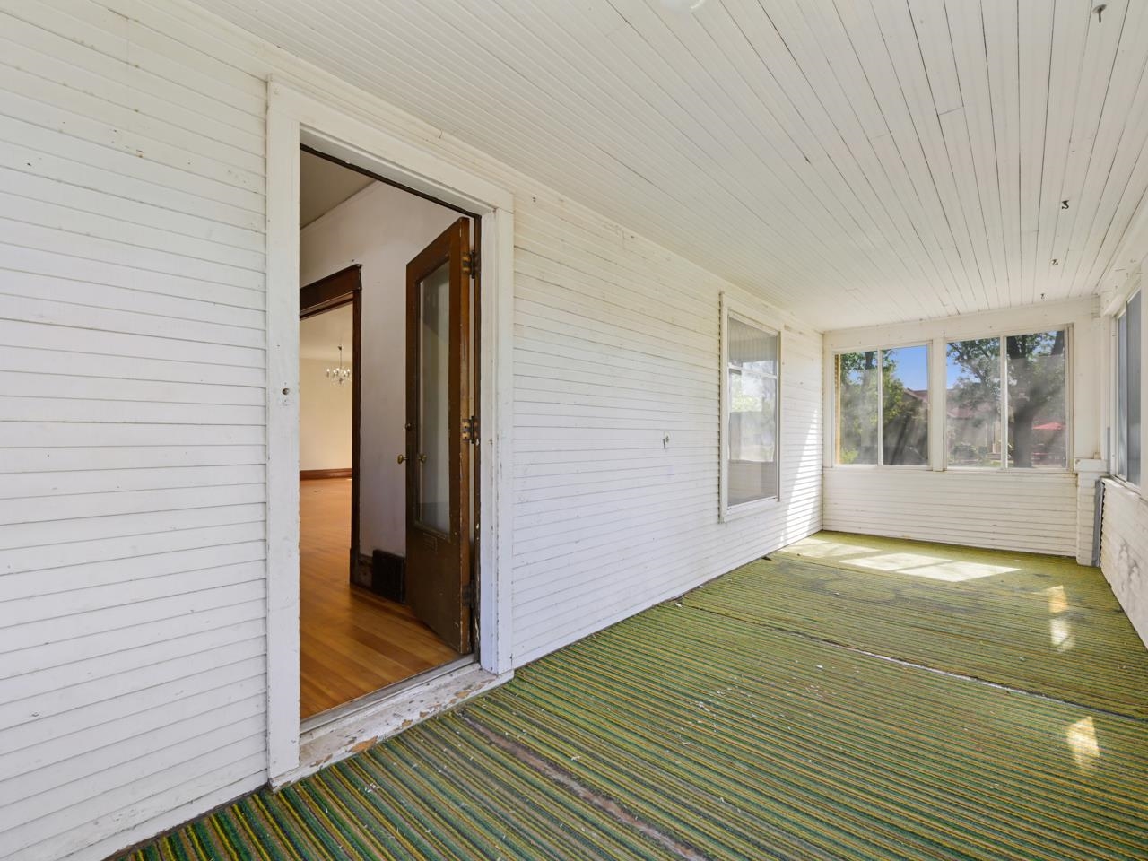 1360 Grand Avenue Property Photo 11