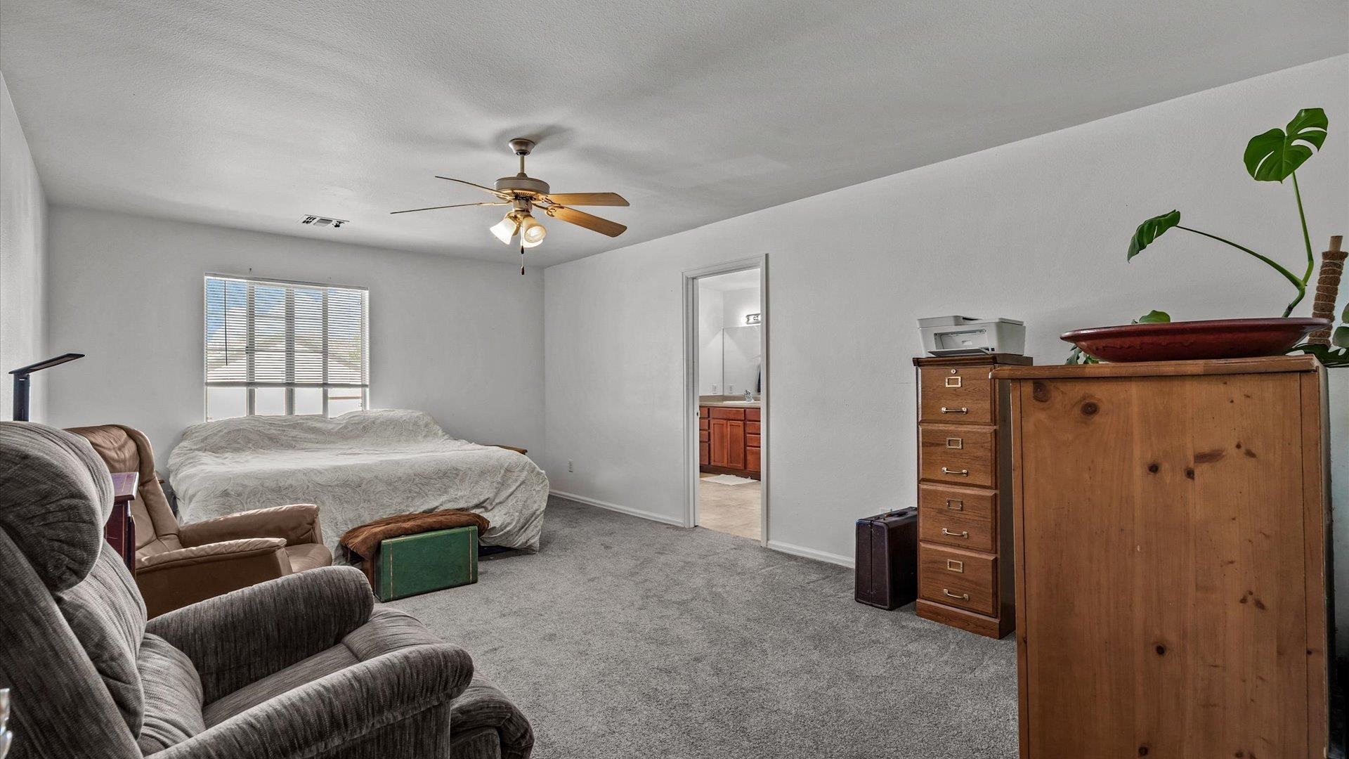 416 Charles Avenue Property Photo 12