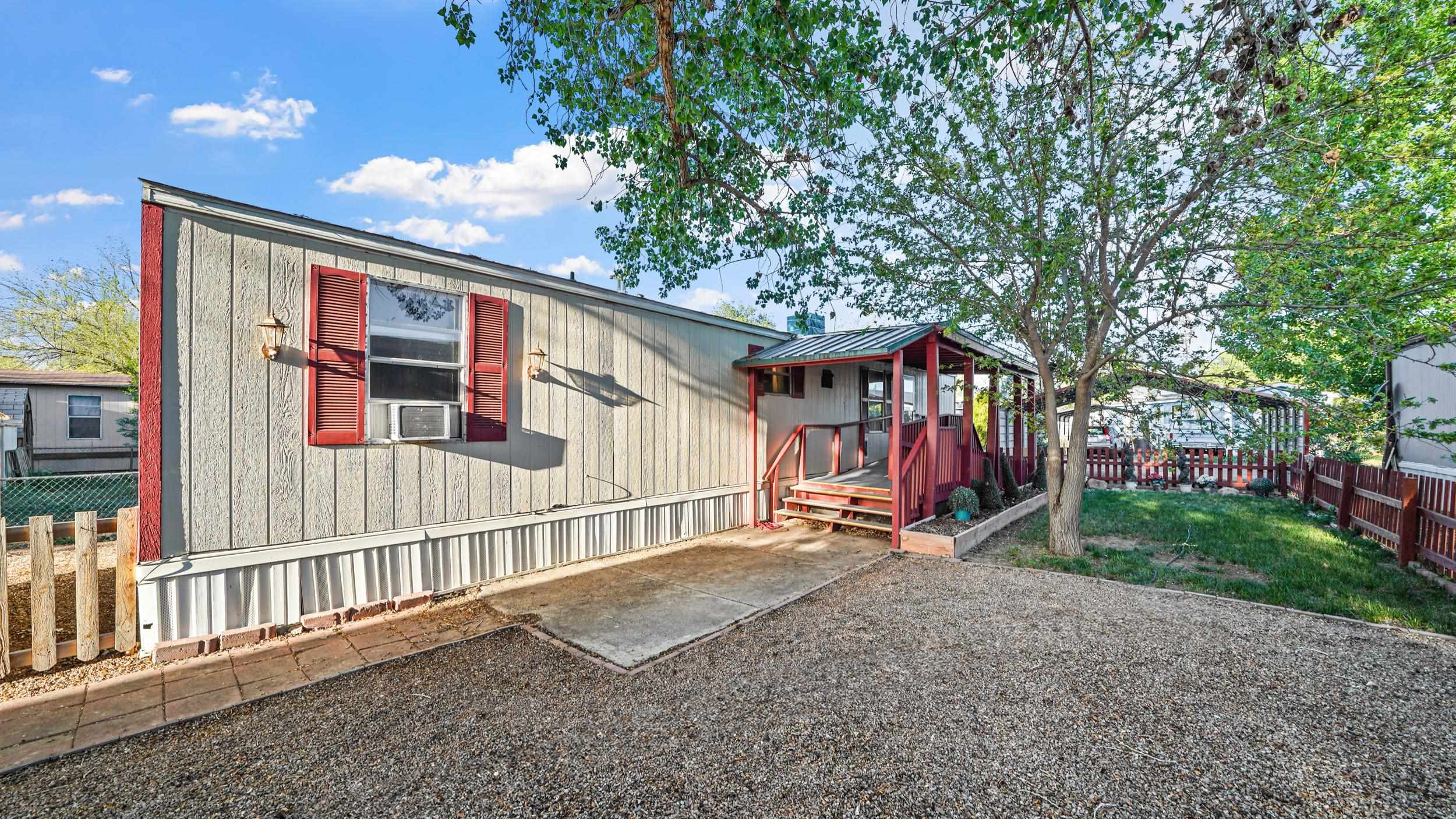 585 25 1/2 Road Property Photo