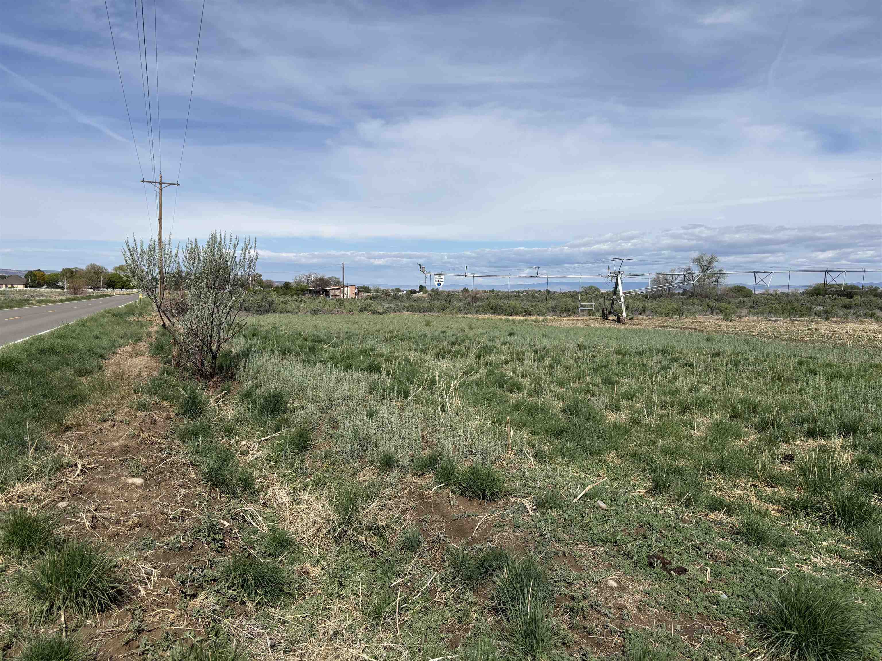 1950 L Road Property Photo