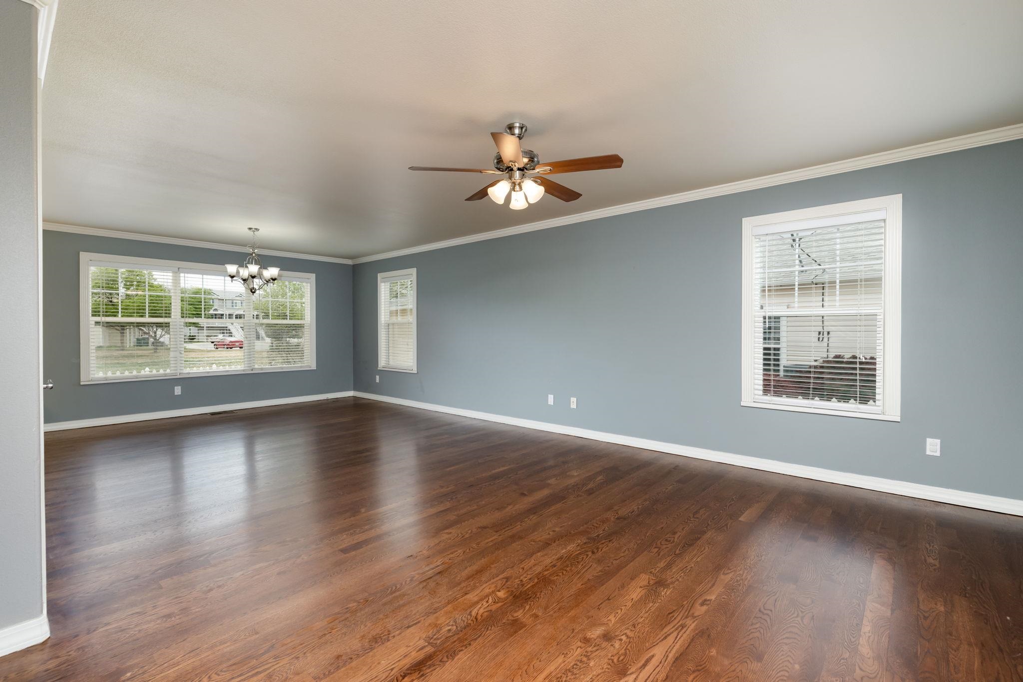 1168 Windsor Park Drive Property Photo 10