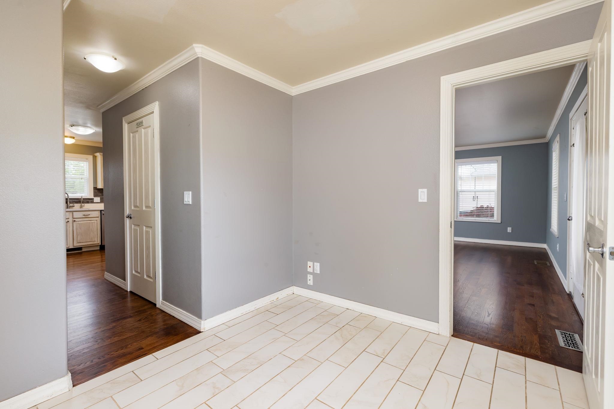 1168 Windsor Park Drive Property Photo 24