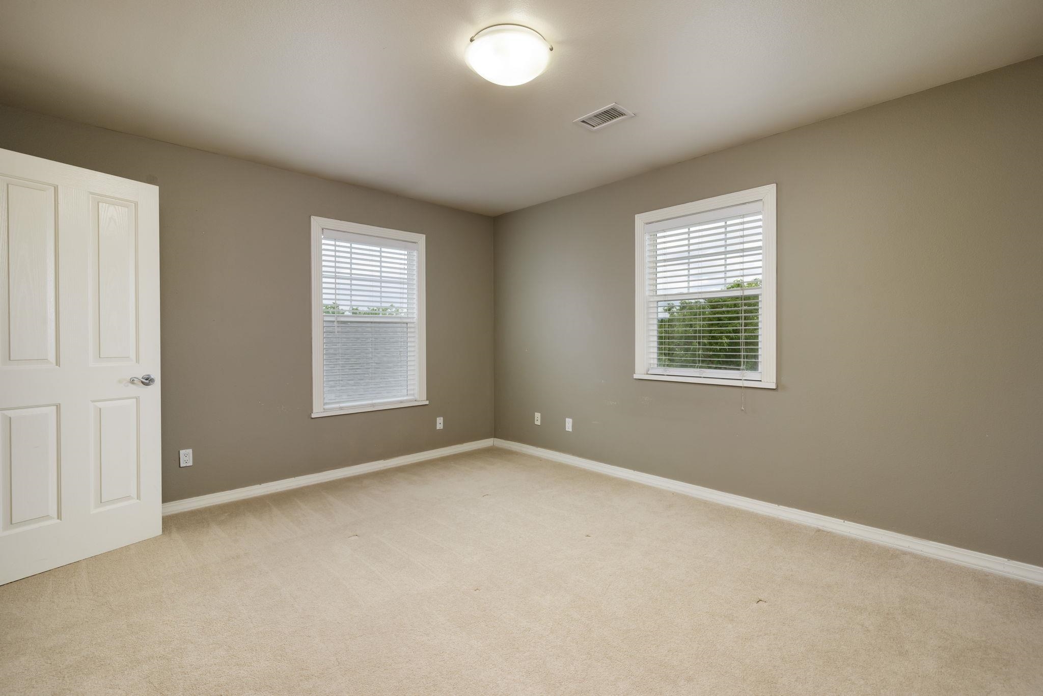 1168 Windsor Park Drive Property Photo 28