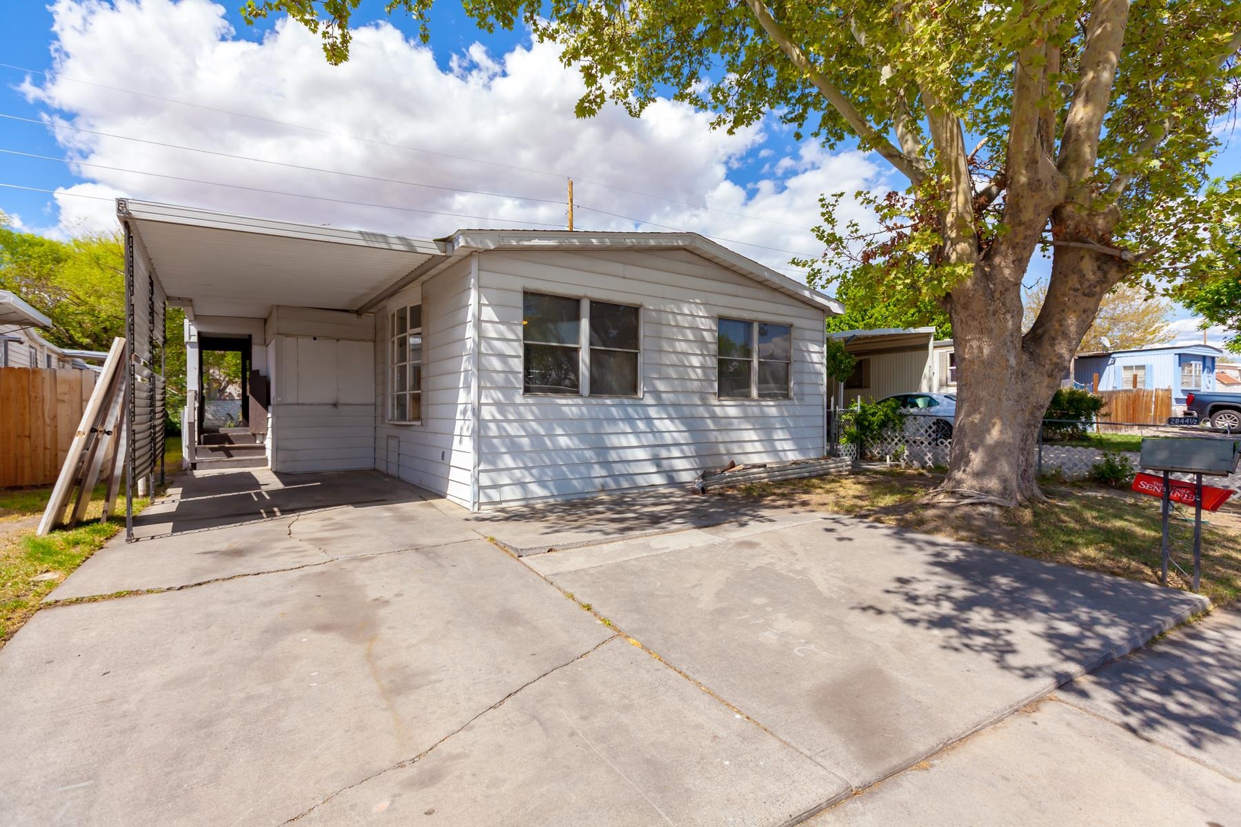 2844 1/2 Hall Avenue Property Photo
