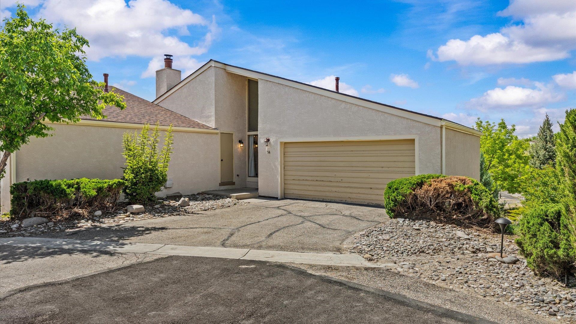385 Explorer Court Property Photo