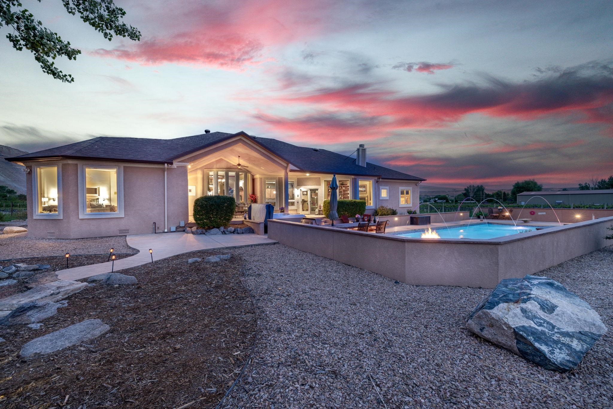 759 36 3/10 Road Property Photo 5