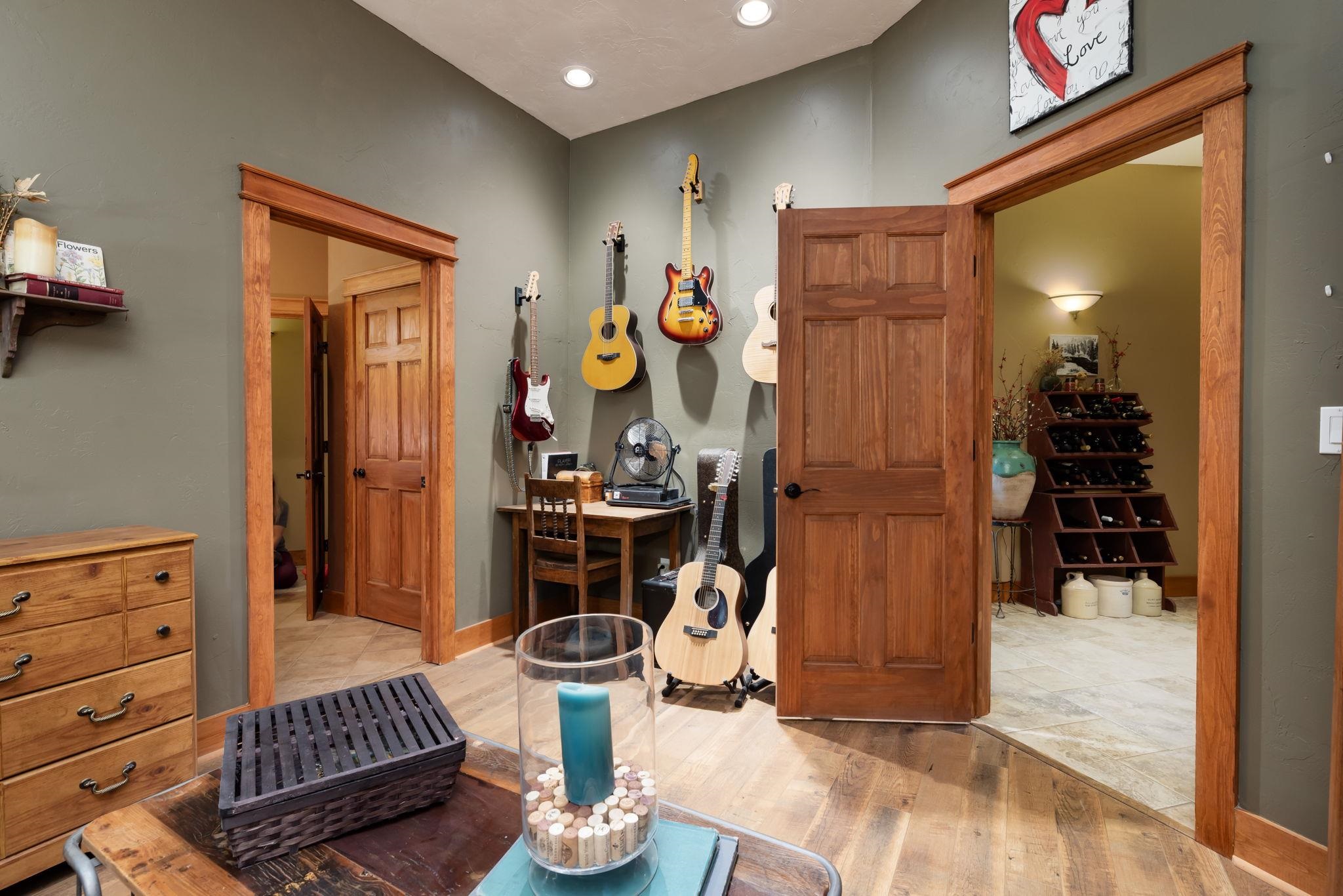 759 36 3/10 Road Property Photo 27