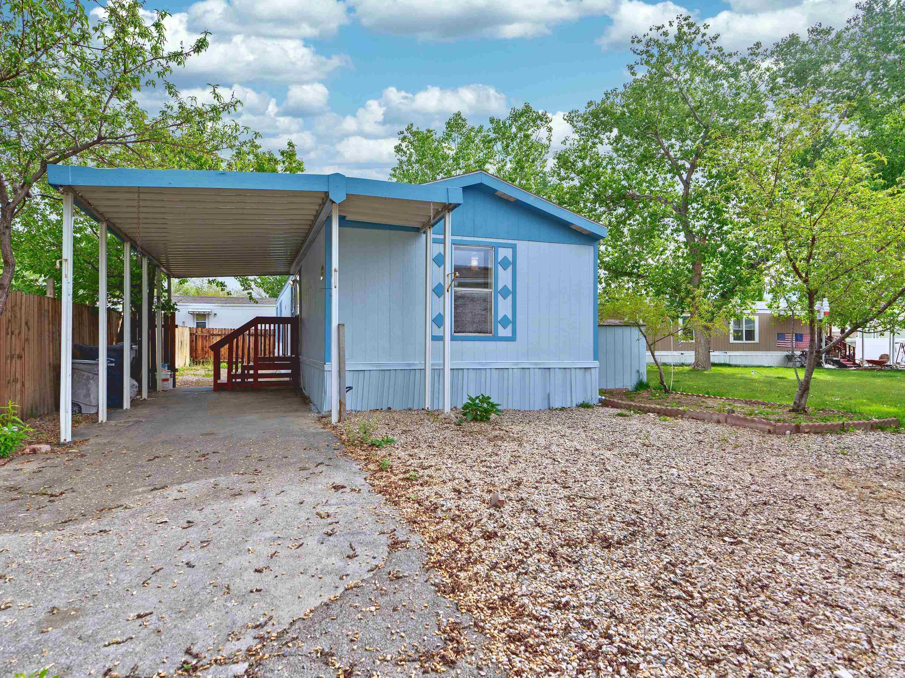 512 Friendship Court Property Photo