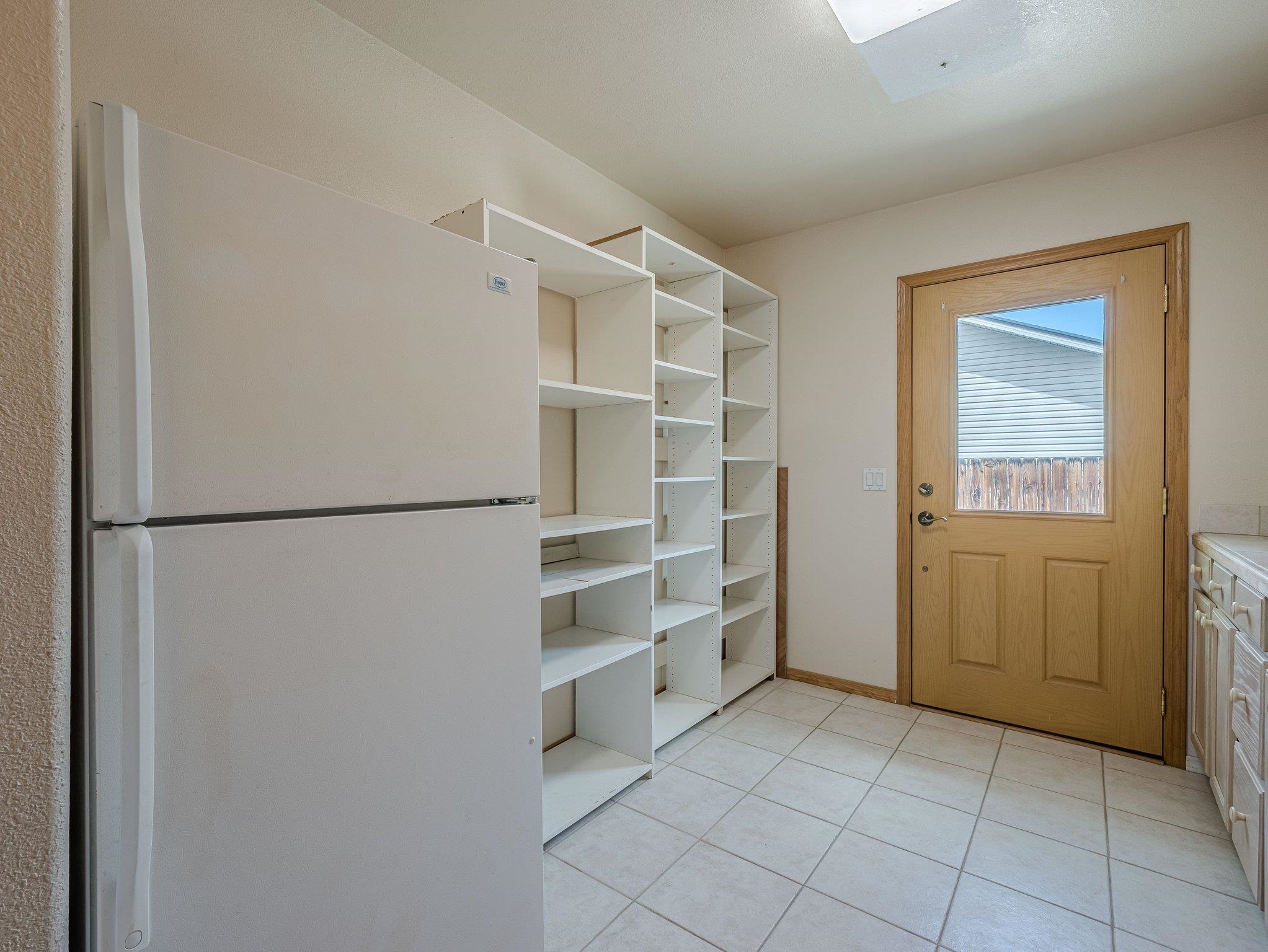 526 N Oak Street Property Photo 17