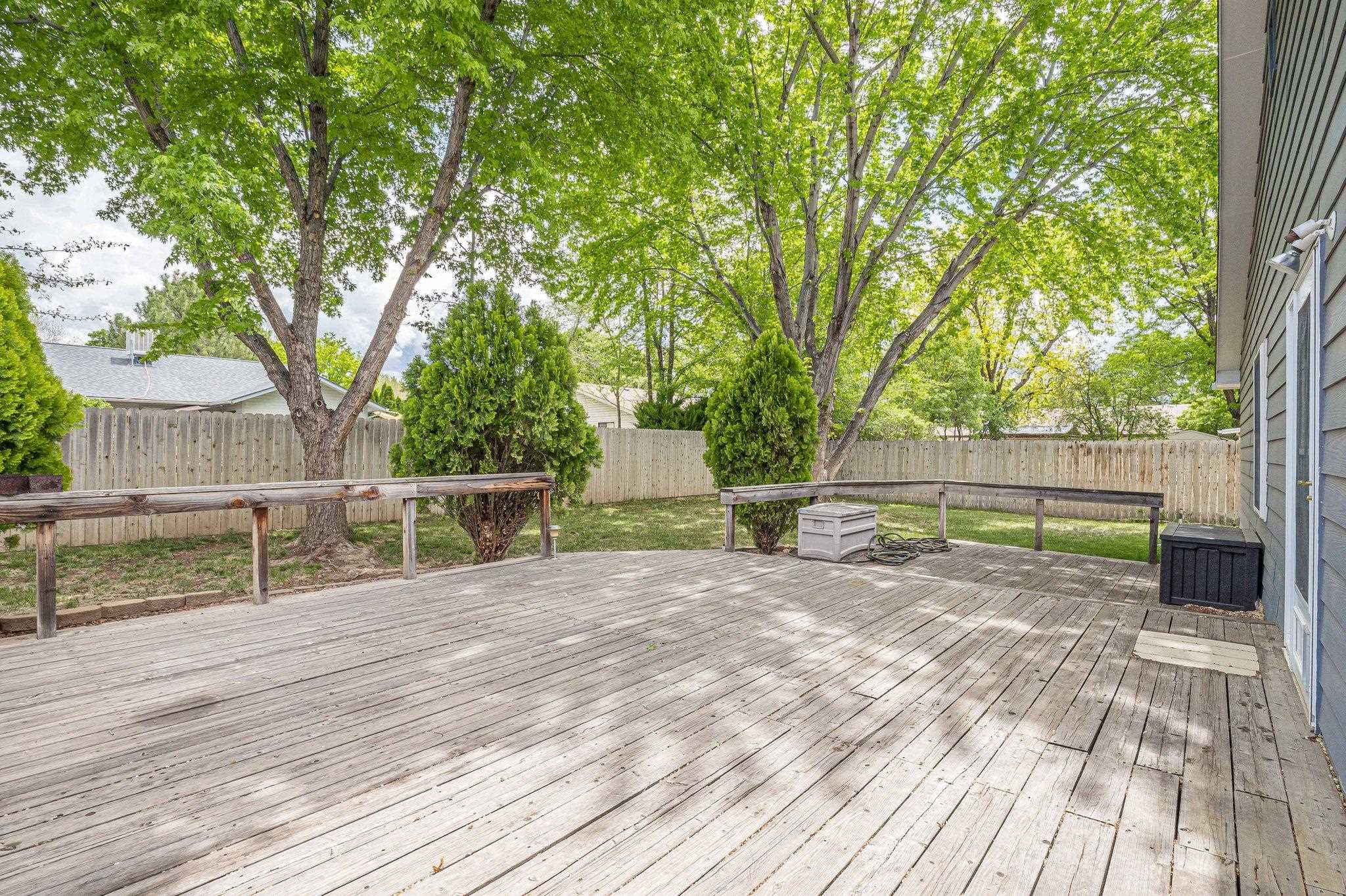 526 N Oak Street Property Photo 33