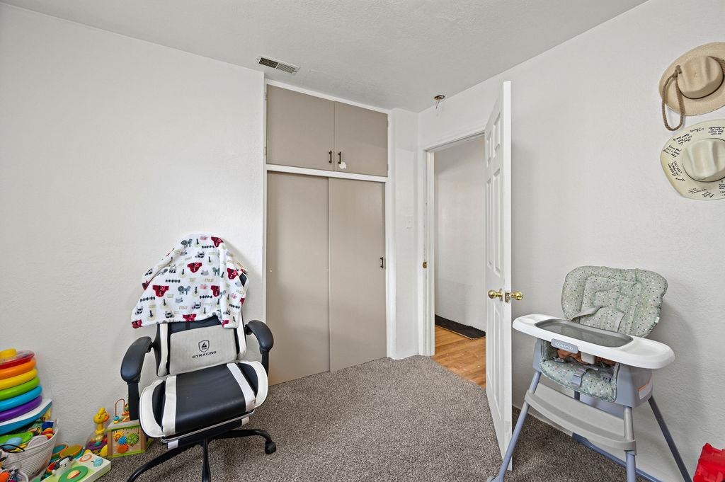 2893 Seely Road Property Photo 15