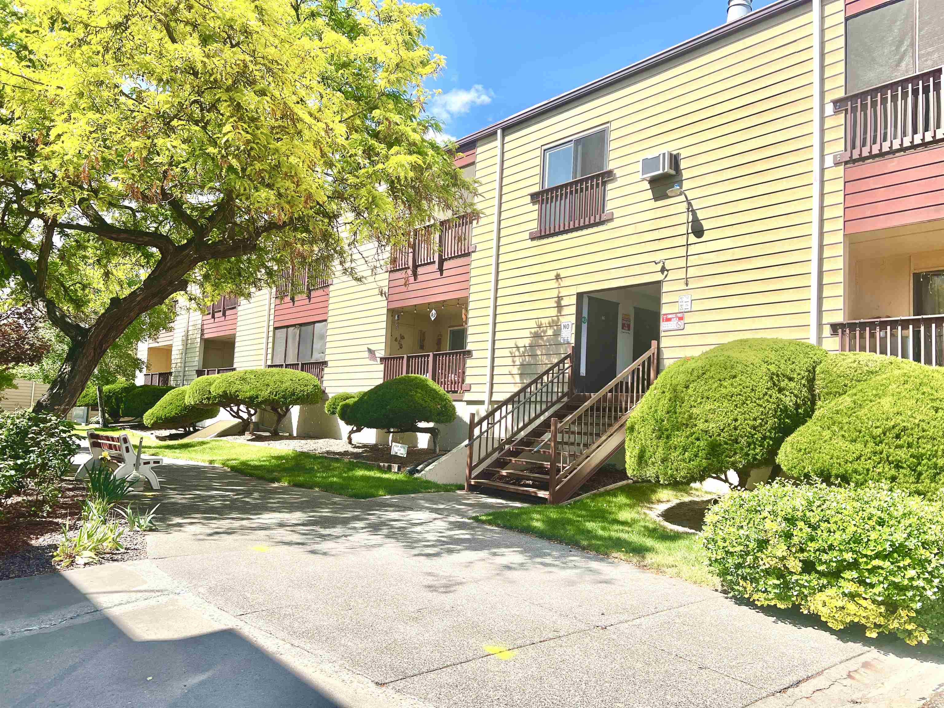 125 Franklin Avenue Property Photo