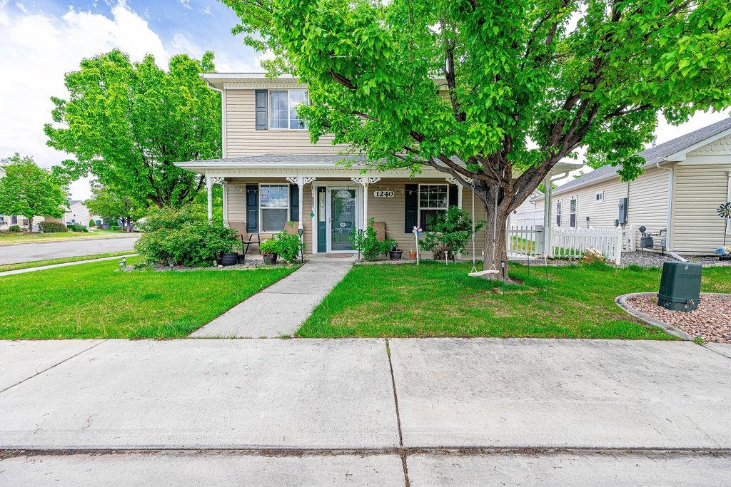 1240 Windsor Park Drive Property Photo
