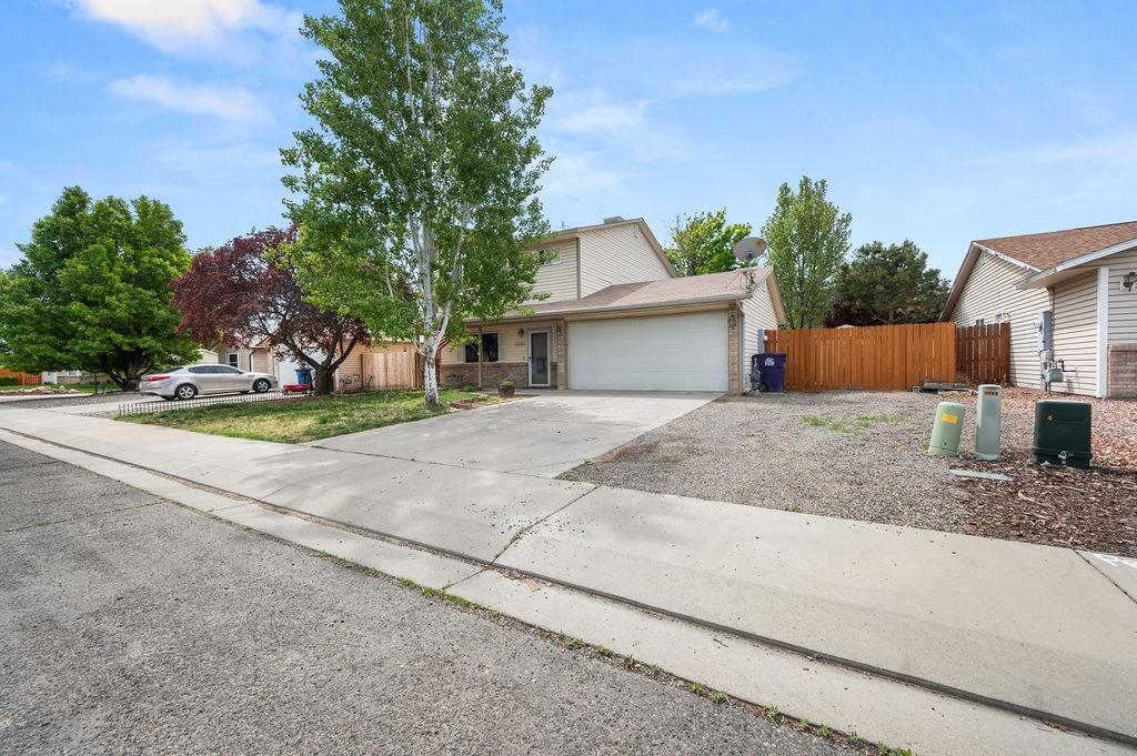 3289 Point Avenue Property Photo 4