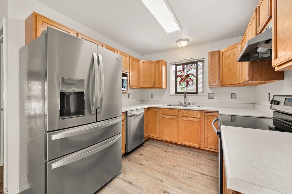3289 Point Avenue Property Photo 11