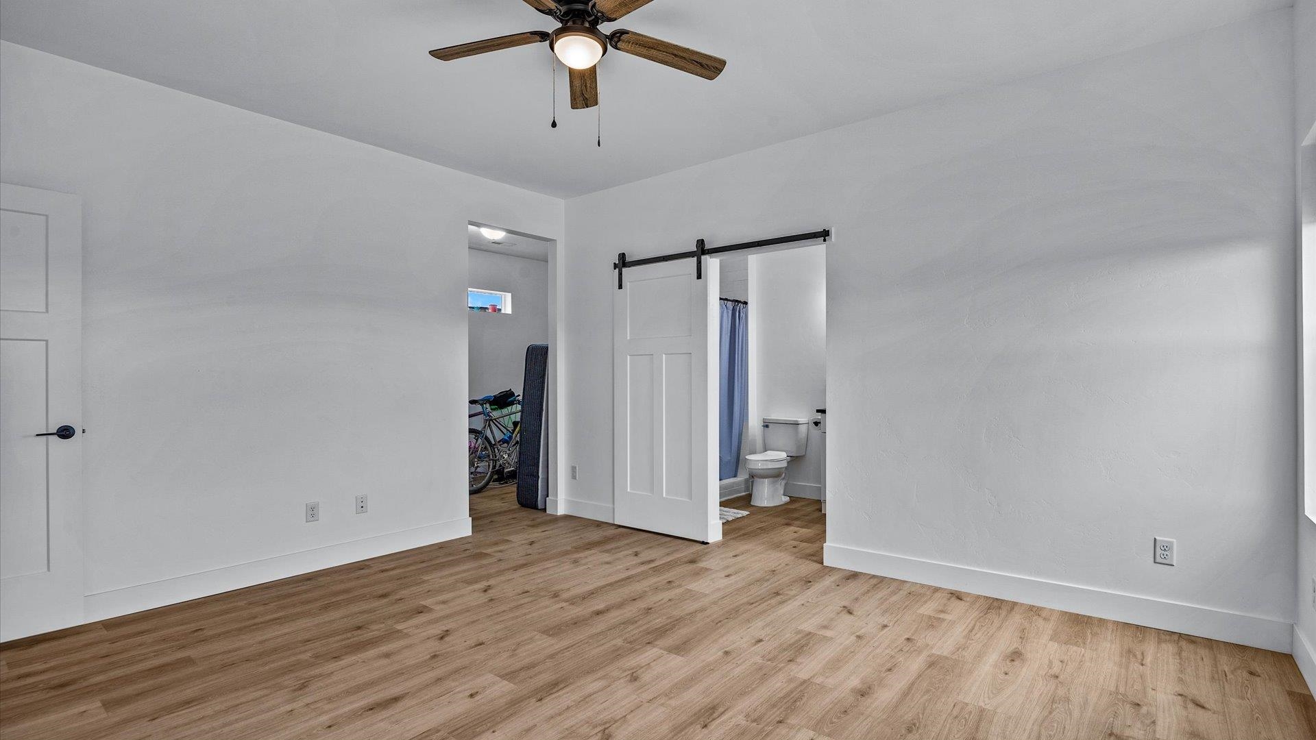 2946 Circling Hawk Street Property Photo 11