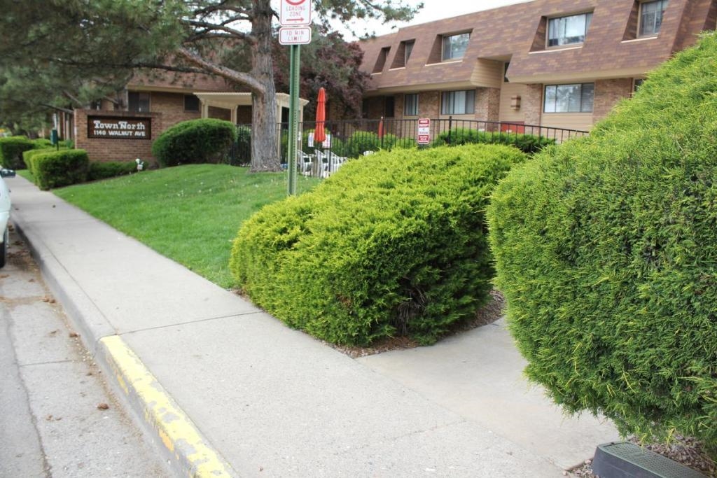1140 Walnut Avenue Property Photo