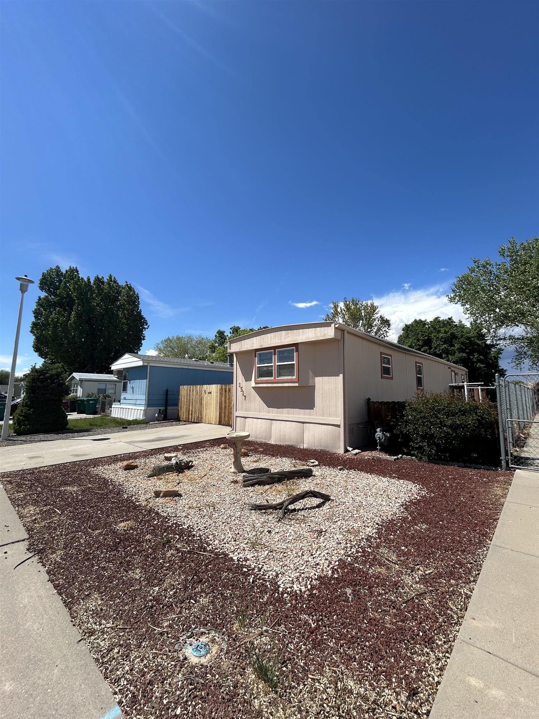 1517 Aquarius Avenue Property Photo