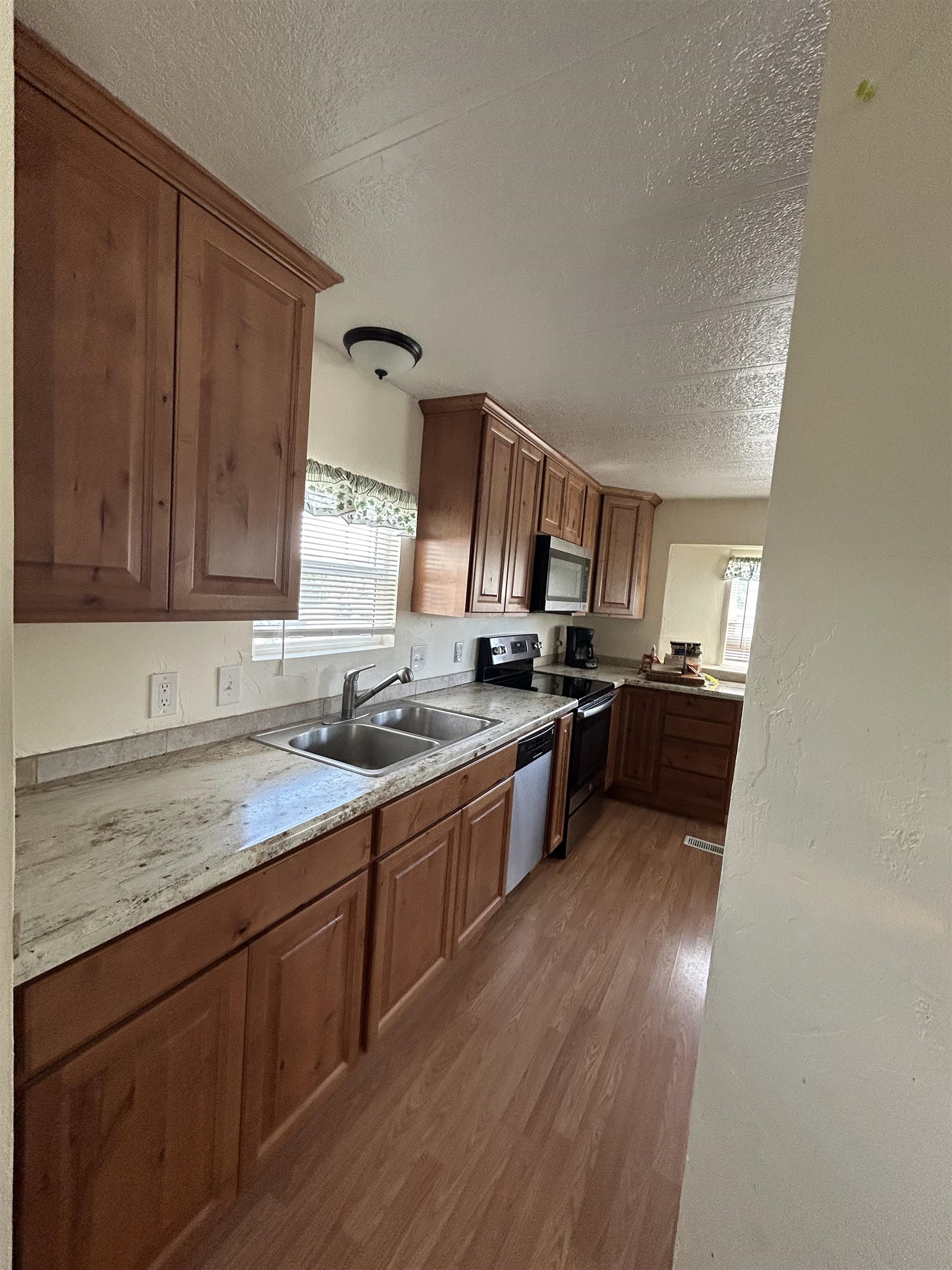 1517 Aquarius Avenue Property Photo 9