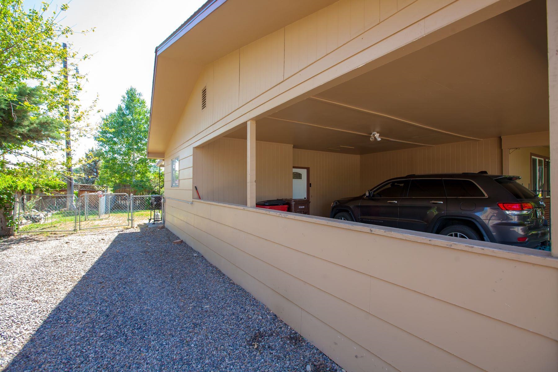 498 Sheldon Road Property Photo 5