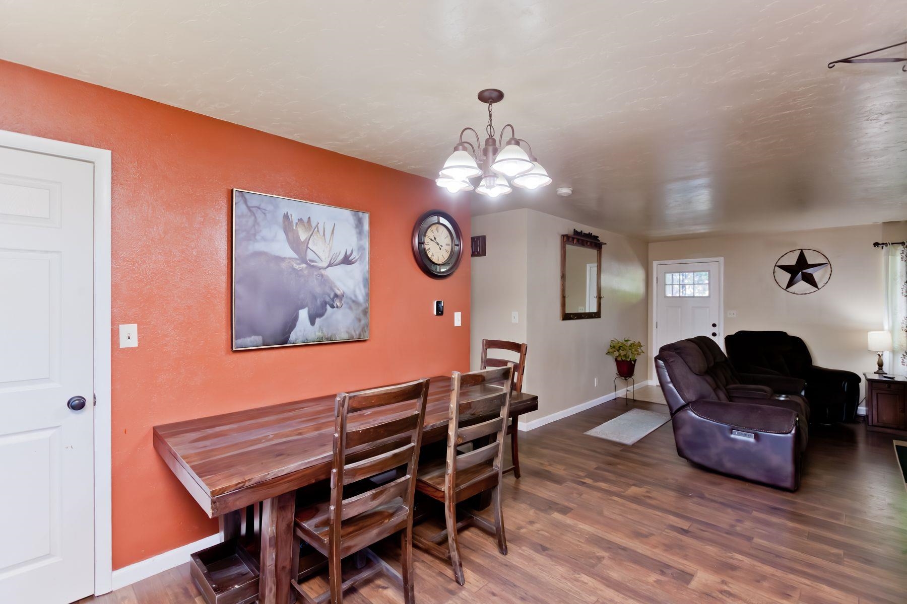 498 Sheldon Road Property Photo 11