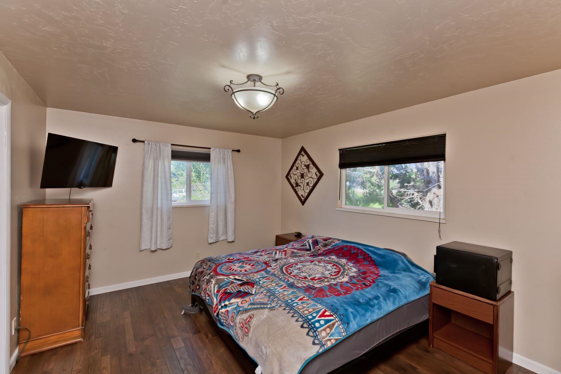 498 Sheldon Road Property Photo 21