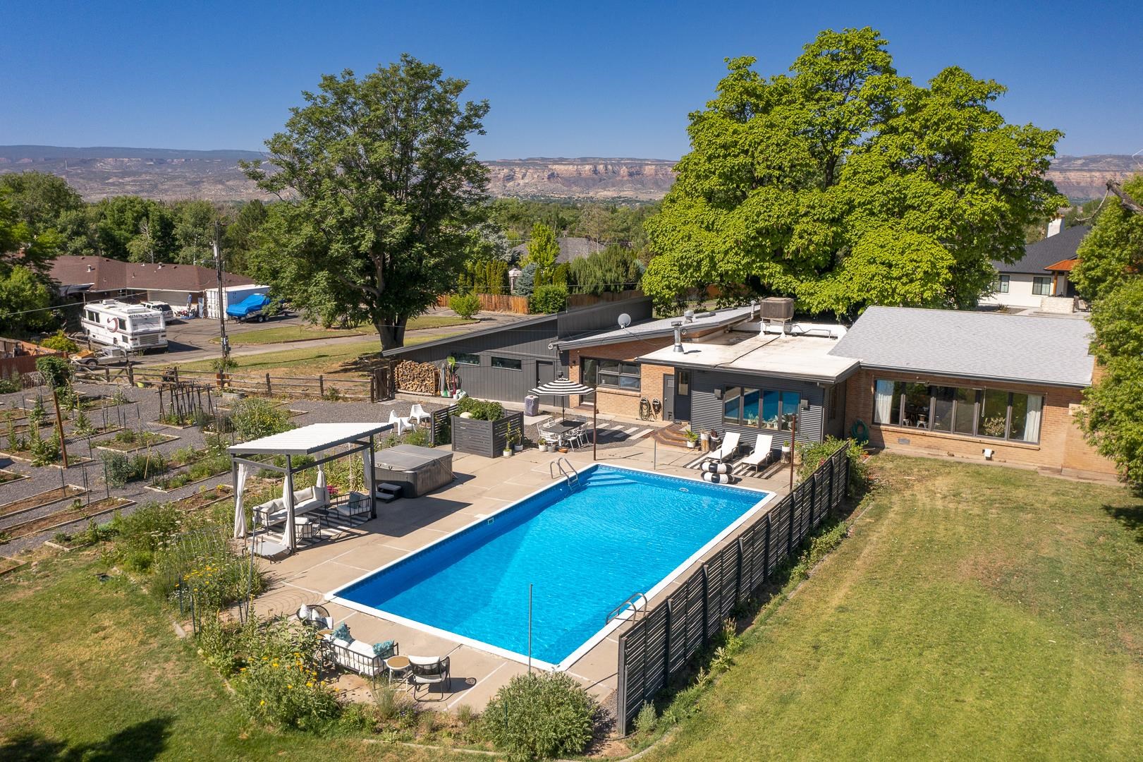 2657 Sperber Lane Property Photo 4