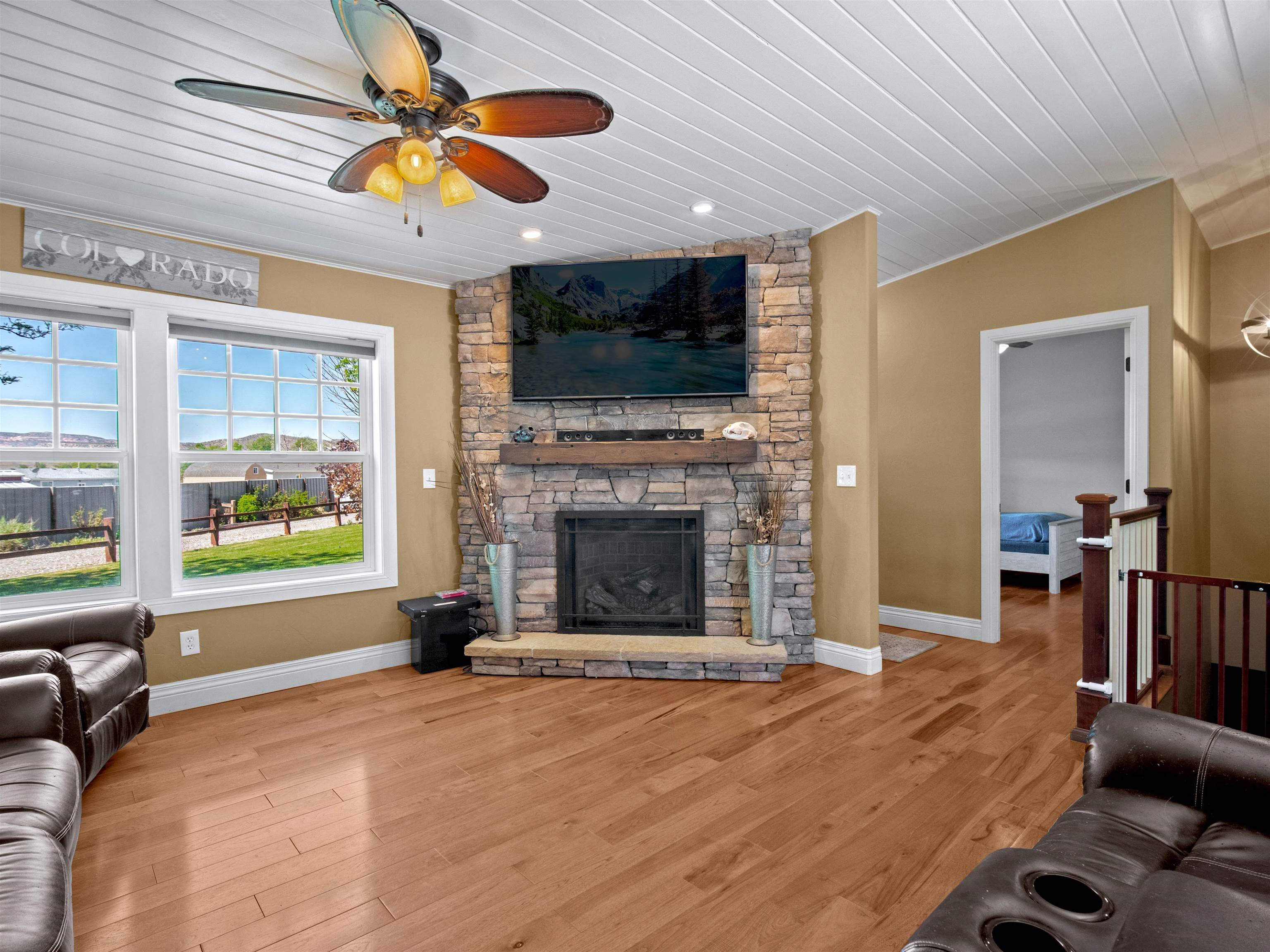 1338 13 Road Property Photo 16