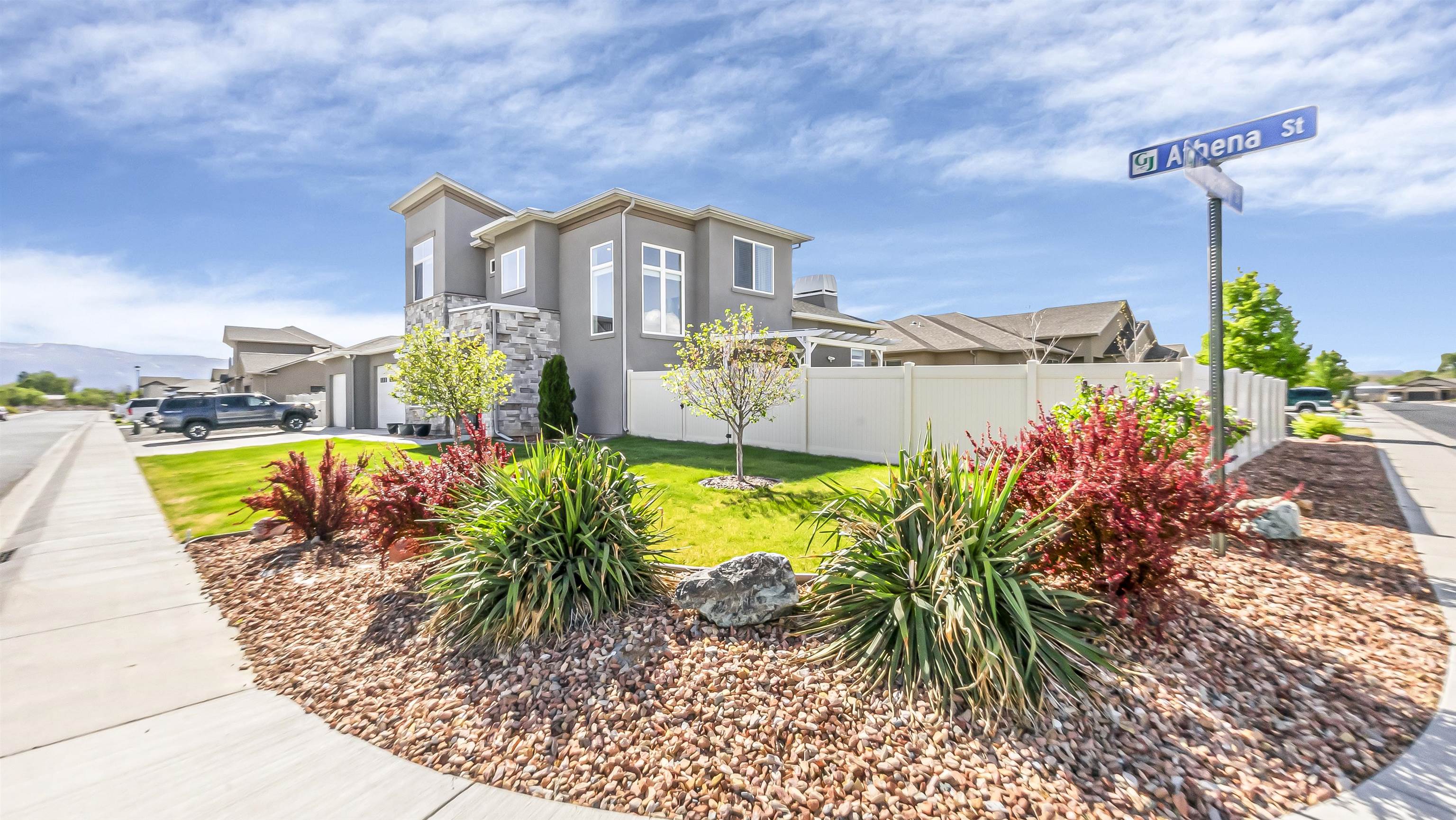268 Mount Quandry Street Property Photo 4