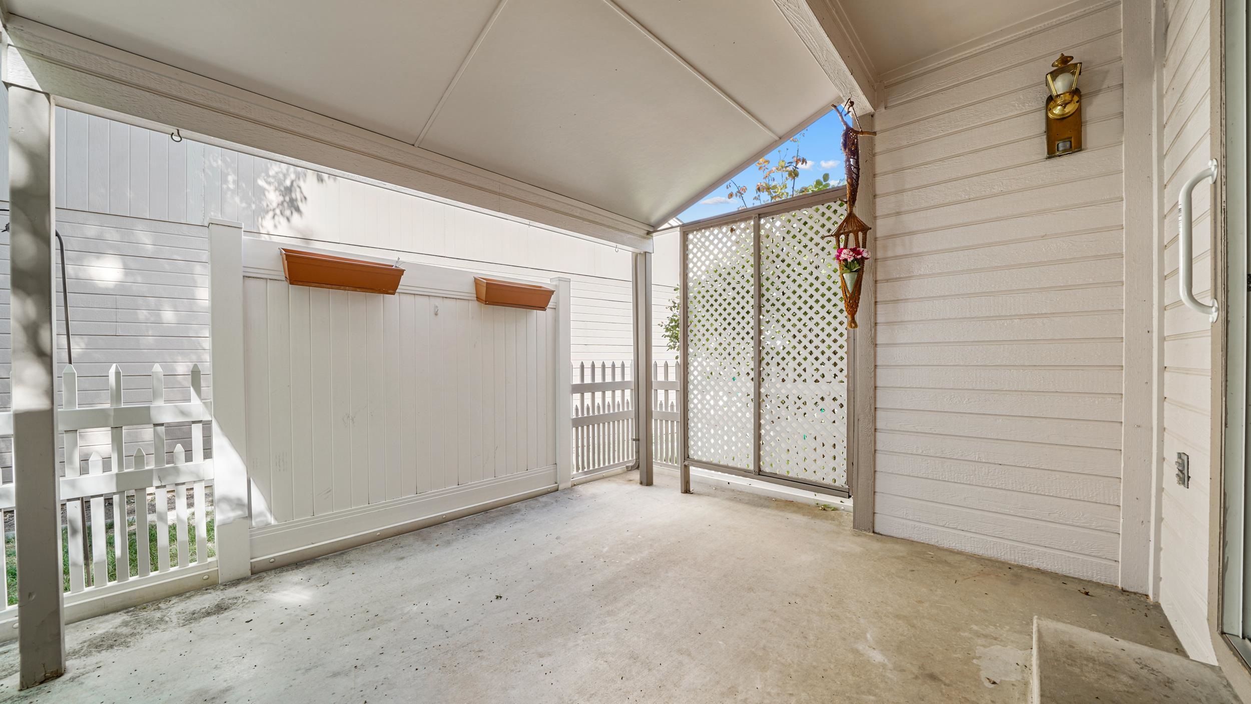 3 Rheims Court Property Photo 10