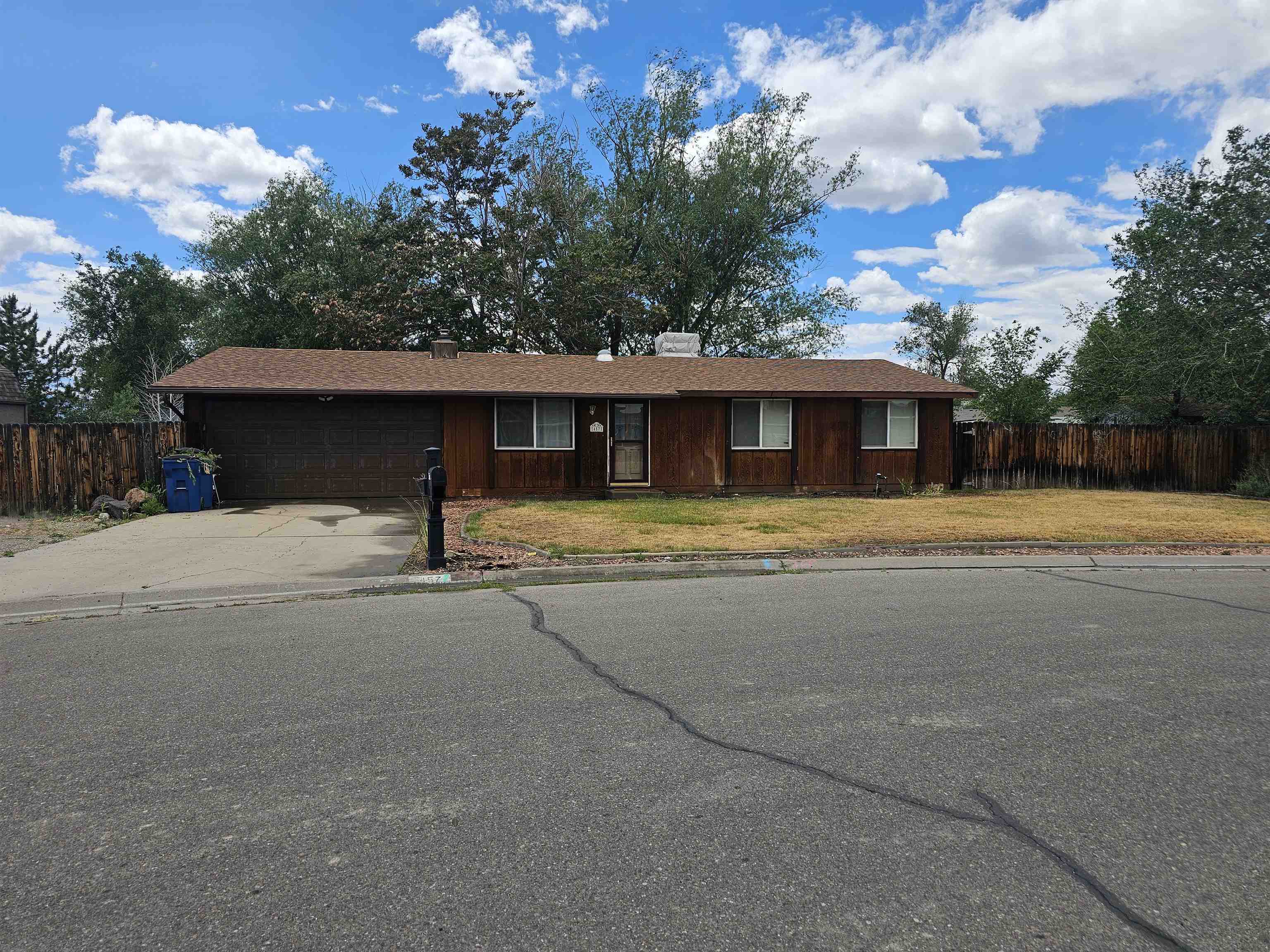 457 31 1/4 Road Property Photo