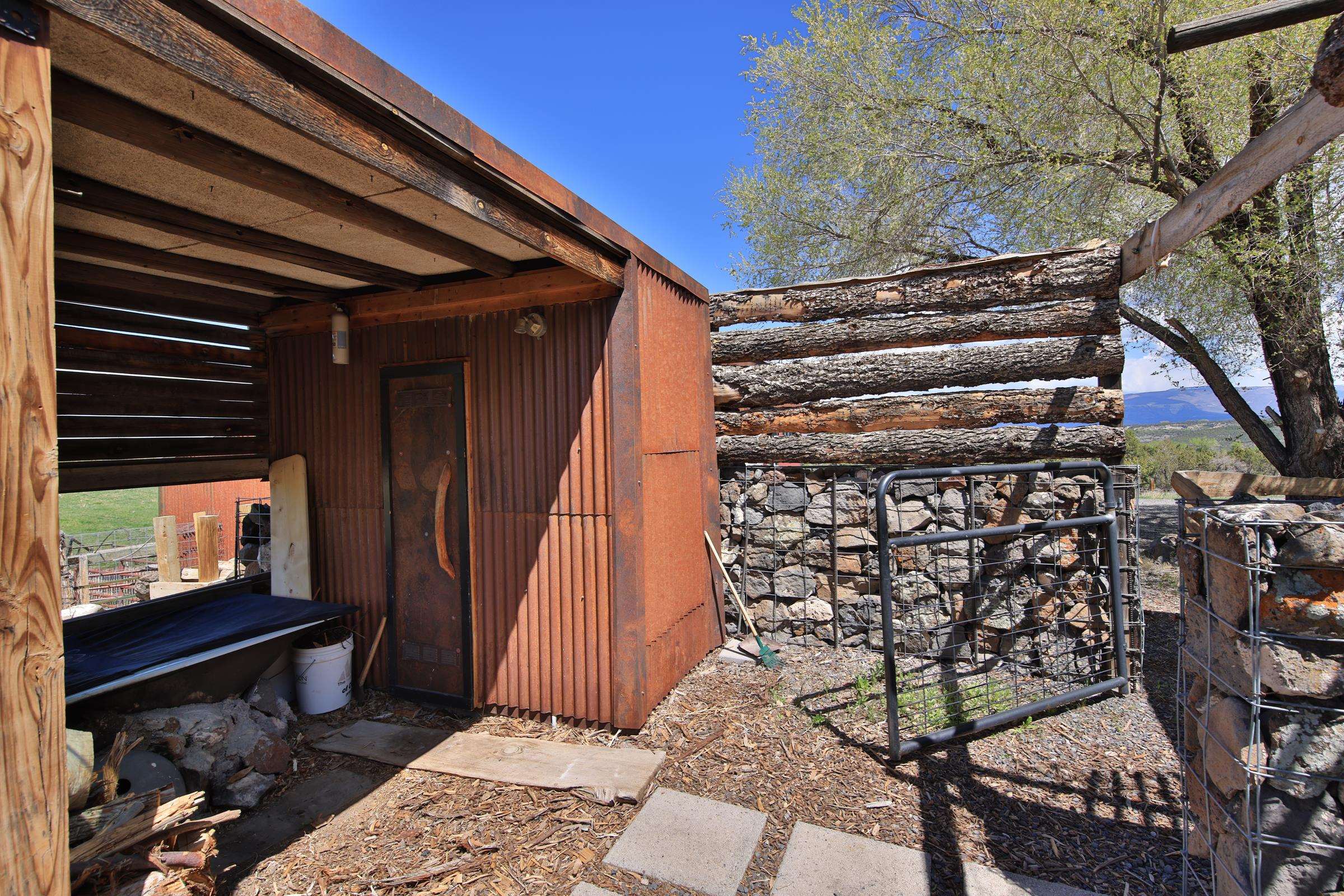 10491 54 7/10 Road Property Photo 32