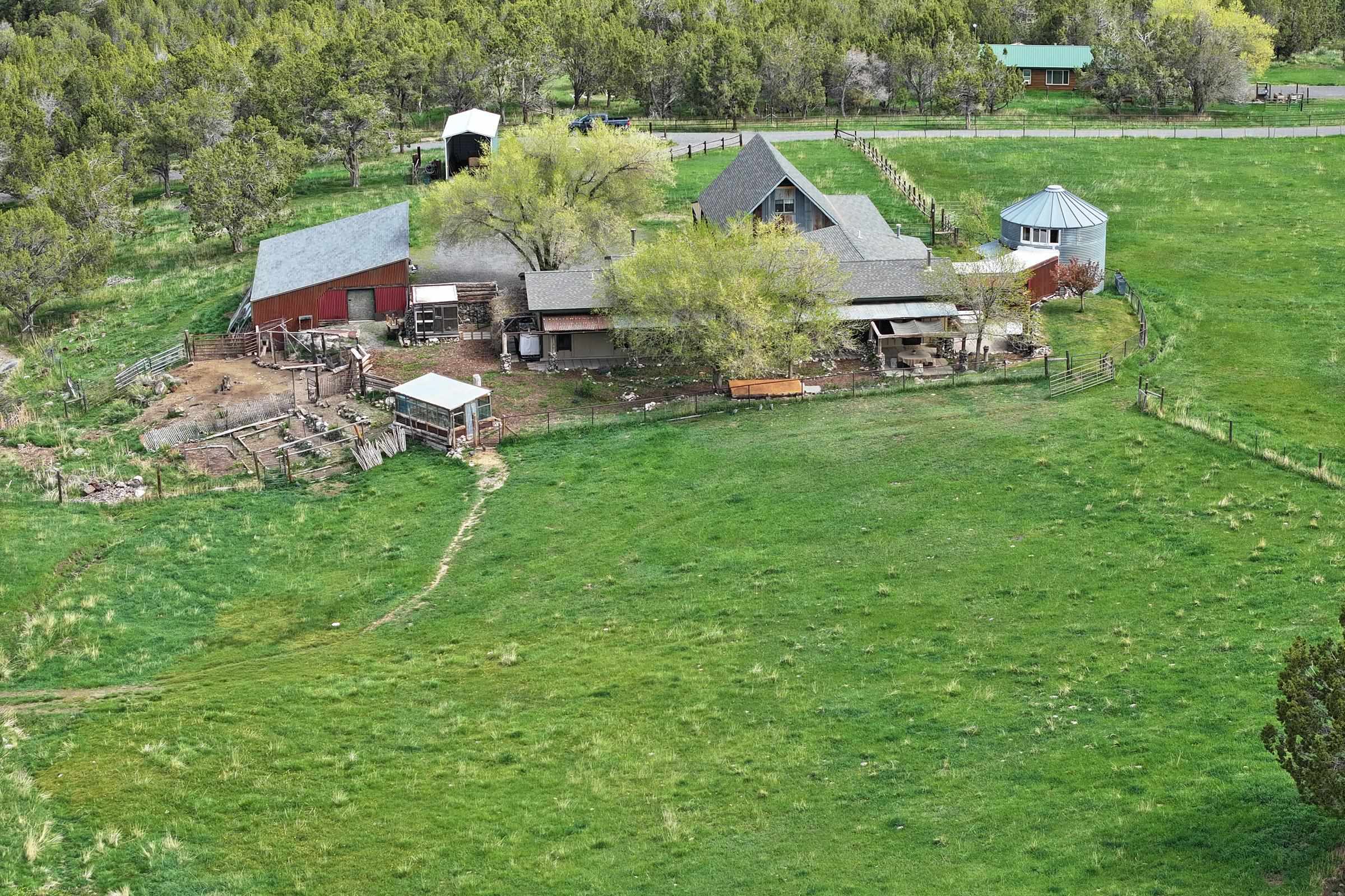 10491 54 7/10 Road Property Photo 36