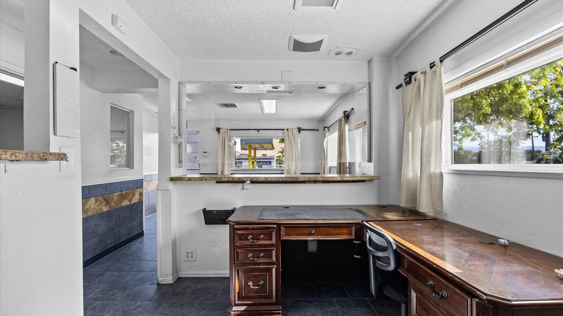 502 28 1/2 Road Property Photo 12