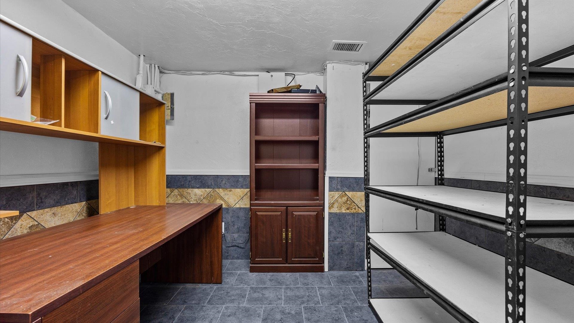 502 28 1/2 Road Property Photo 18