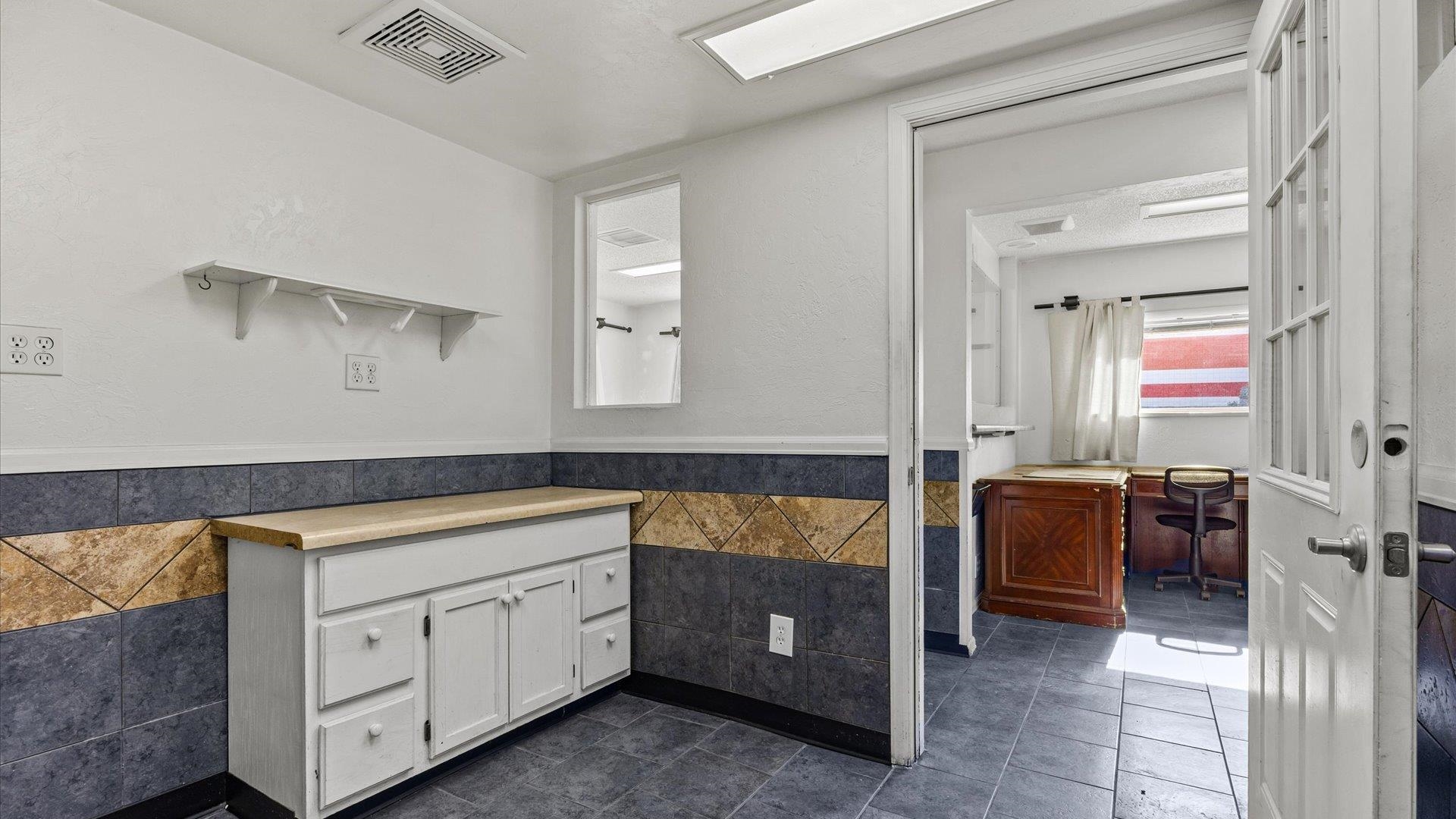 502 28 1/2 Road Property Photo 22