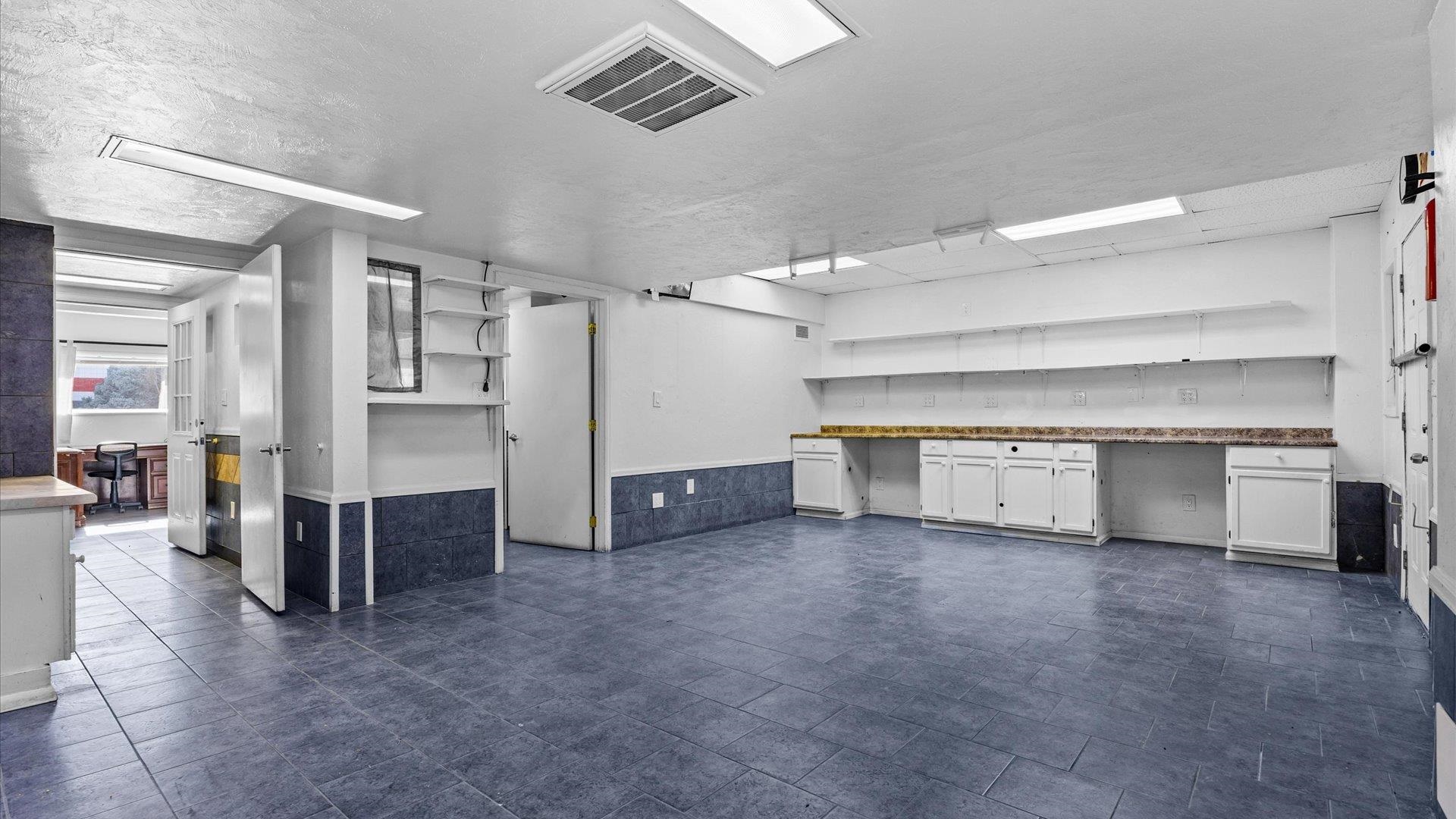 502 28 1/2 Road Property Photo 25