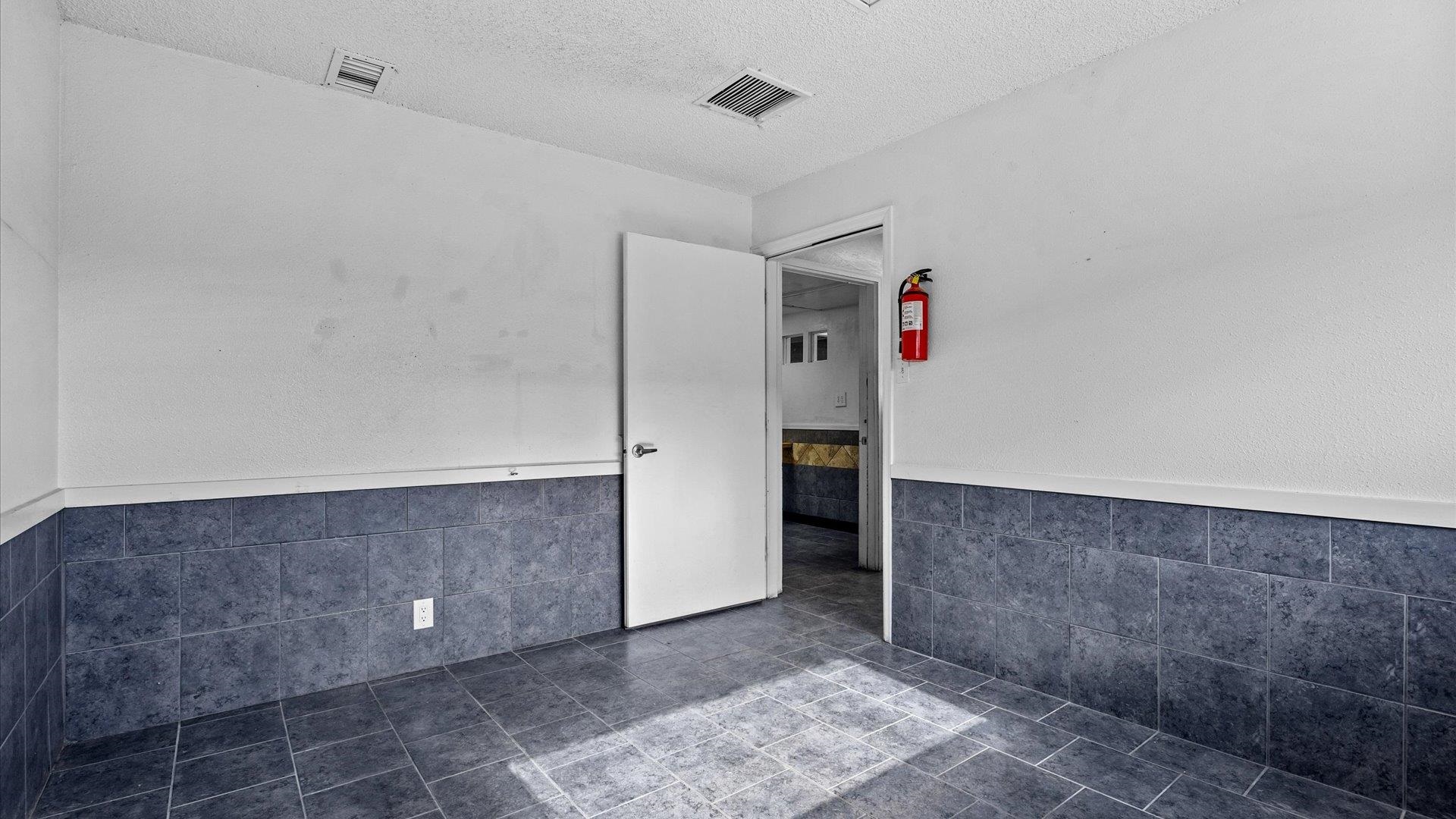 502 28 1/2 Road Property Photo 30