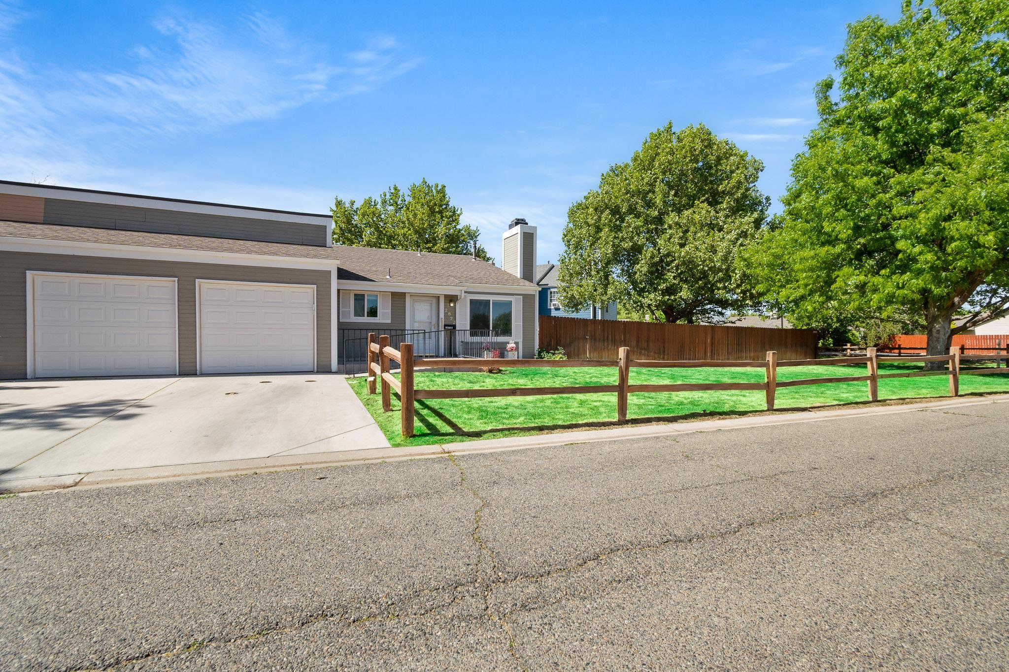 2823 Oxford Avenue Property Photo