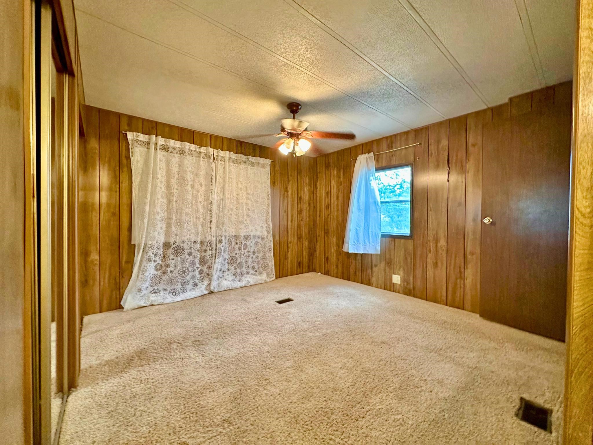 2918 1/2 Highway 50 Property Photo 20
