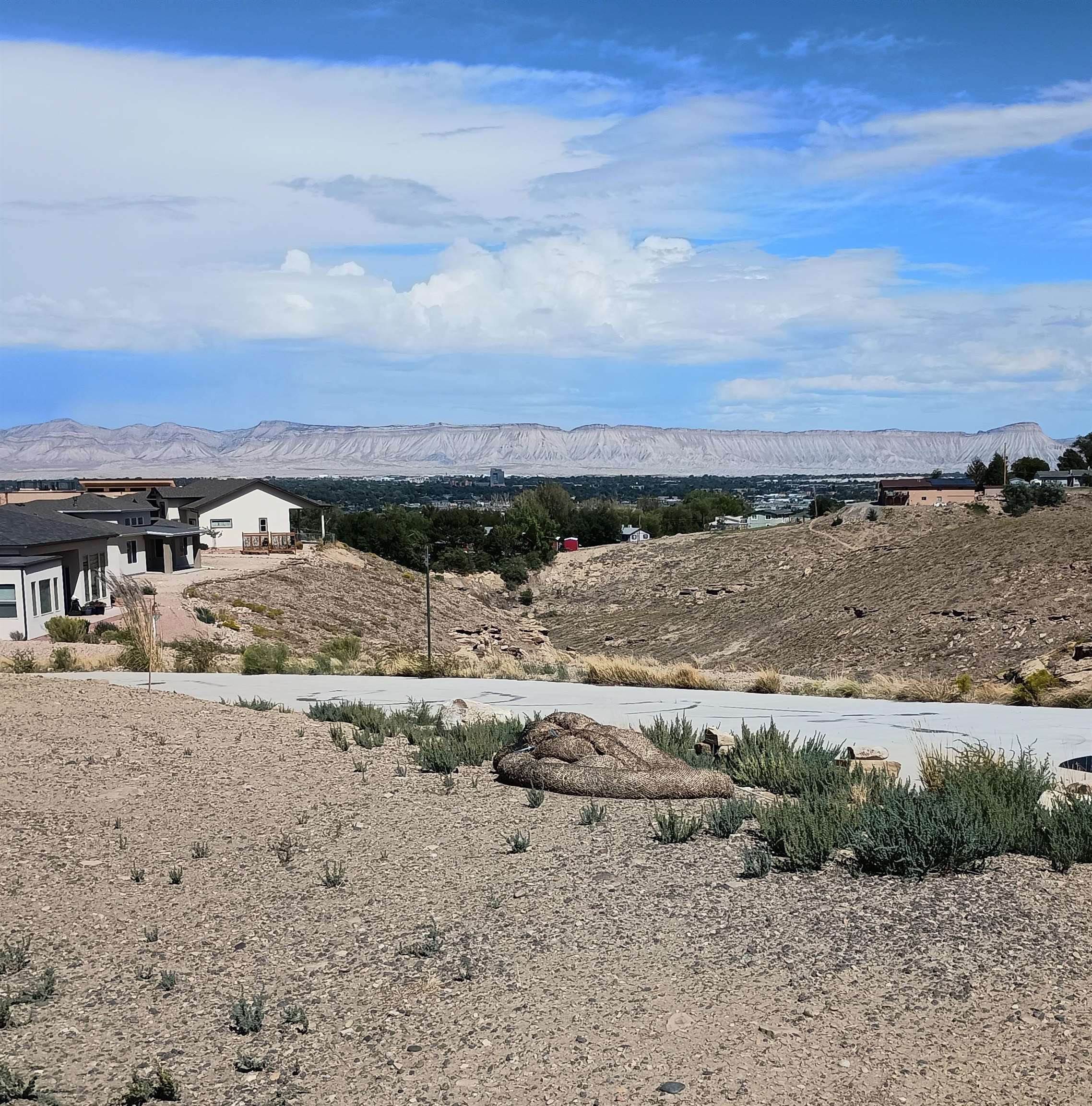 2427 Hidden Valley Drive Property Photo