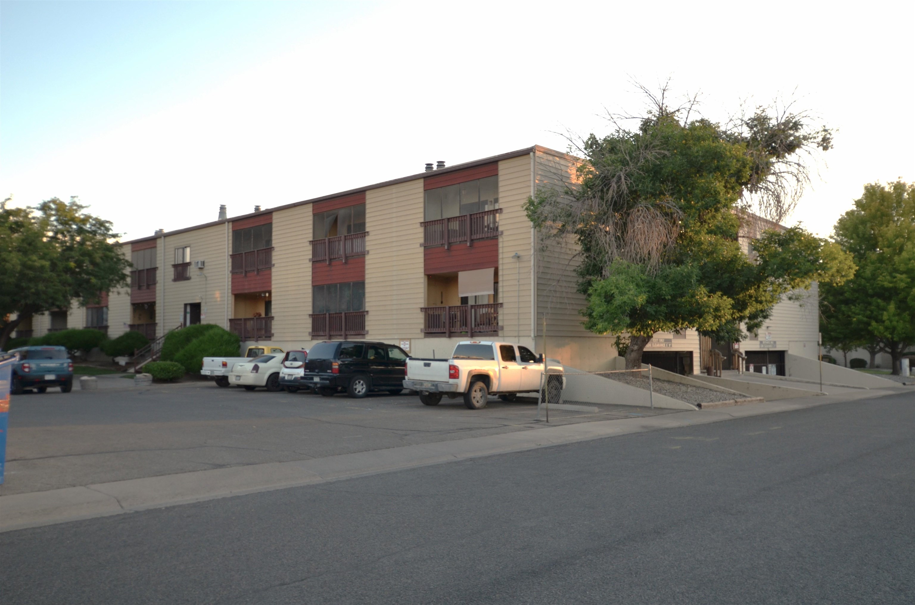 125 Franklin Avenue Property Photo 1