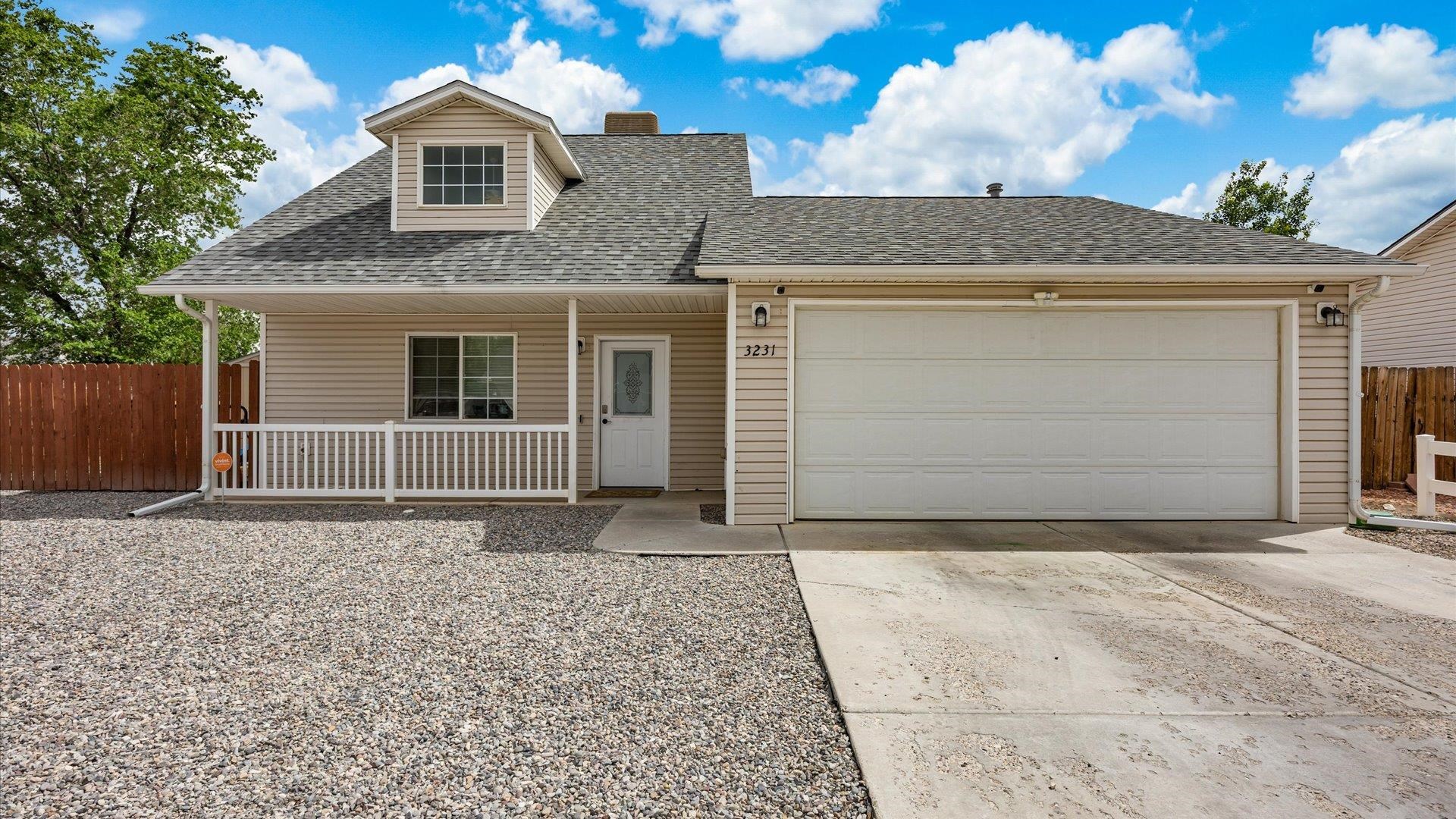 3231 Golden Sun Avenue Property Photo