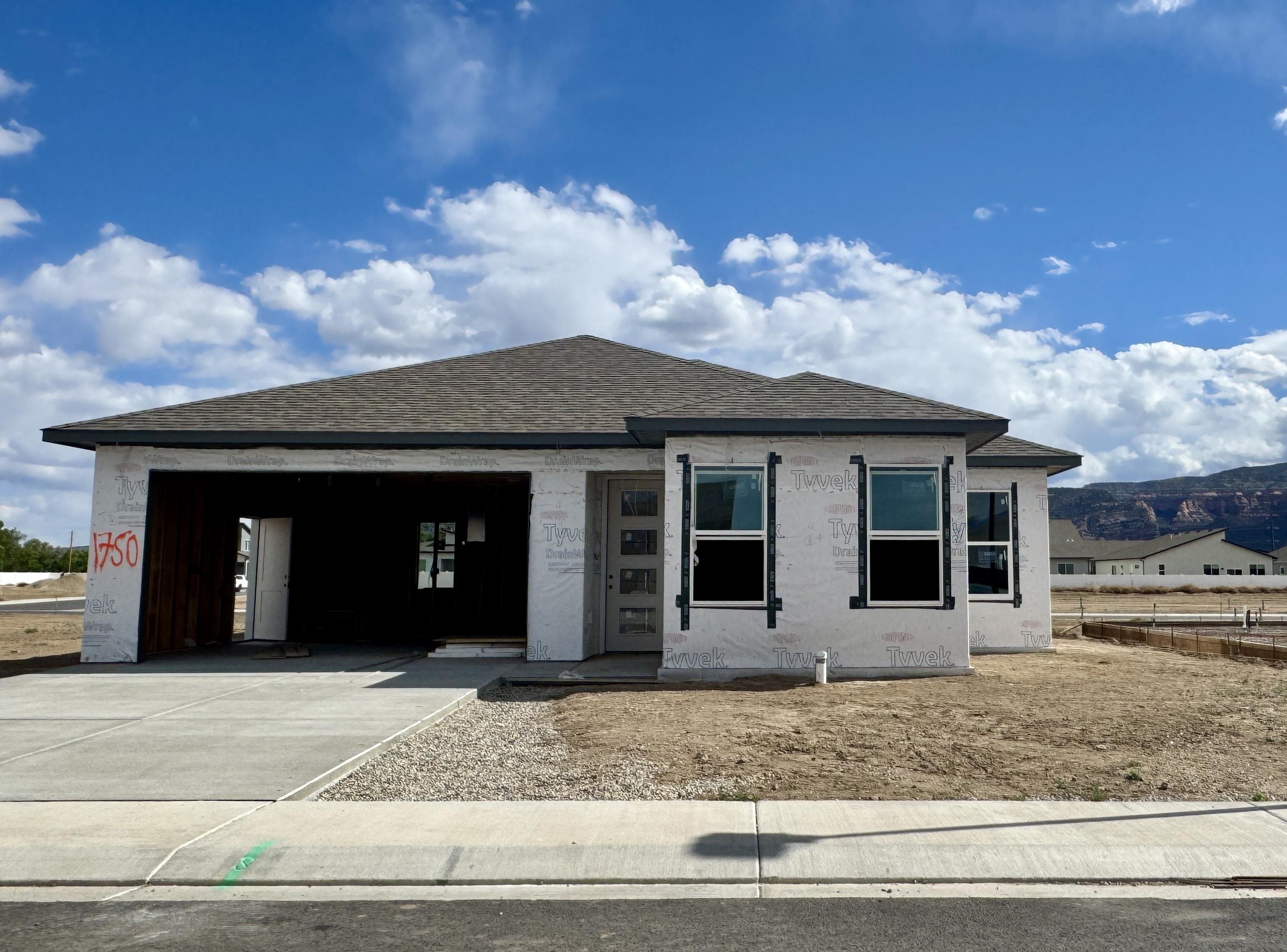 1750 Caliper Way Property Photo