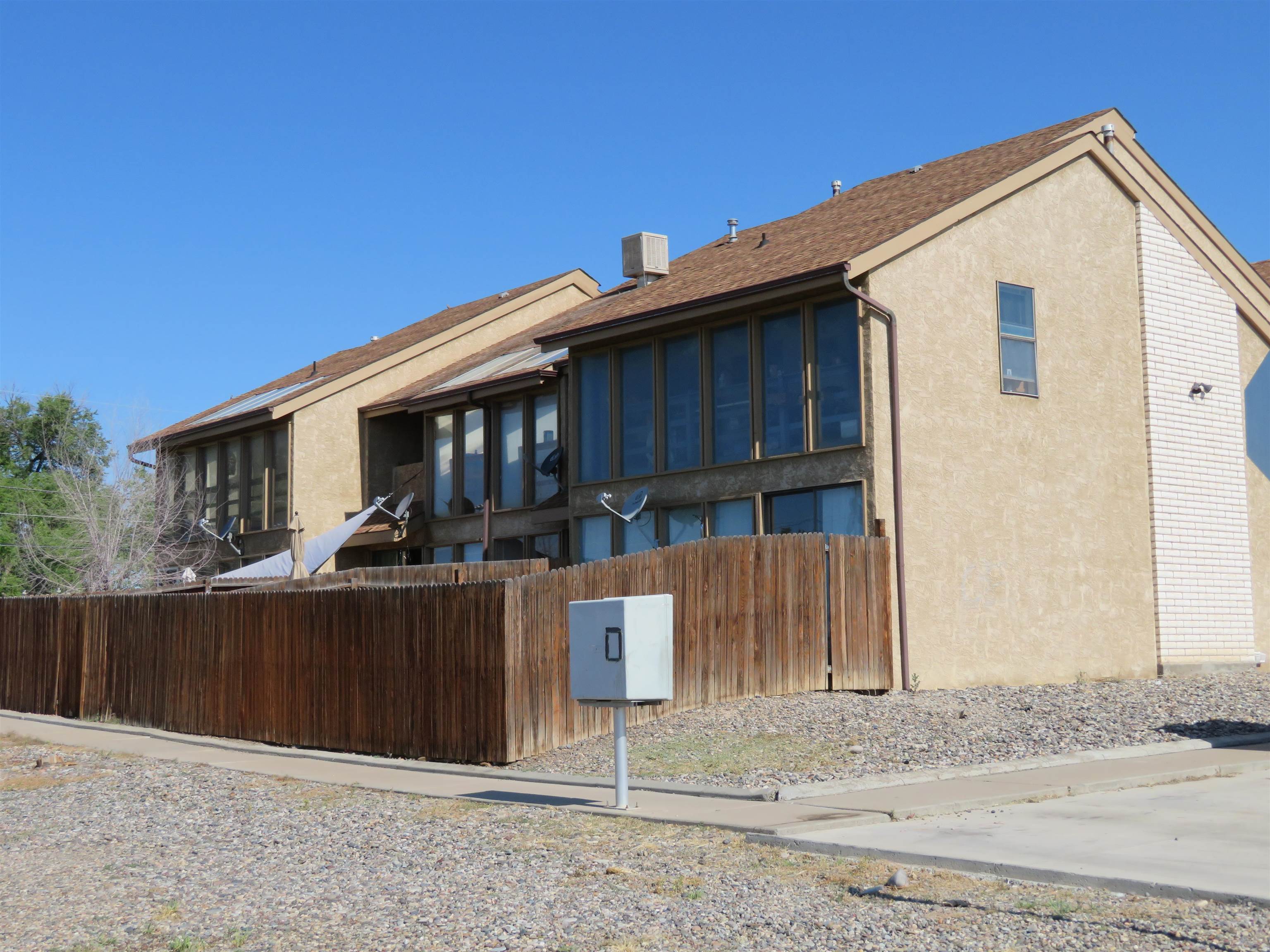551 Garfield Drive Property Photo 1